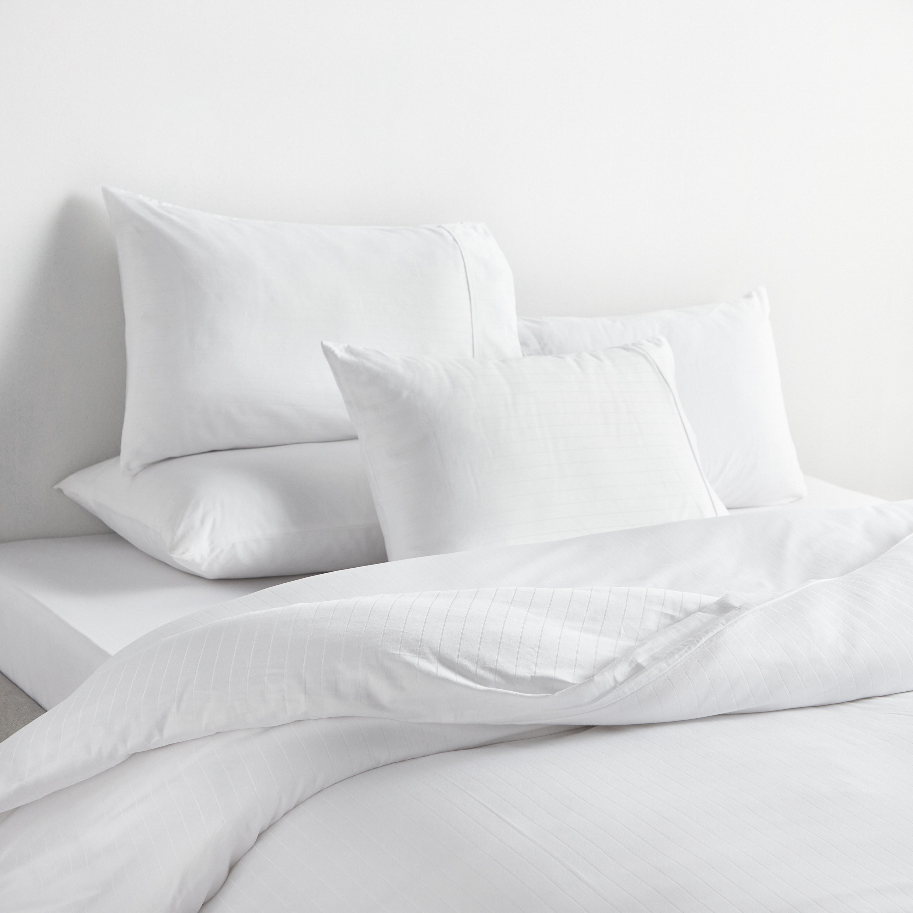 Hampton Cotton Sateen 220 Thread Count 3-Piece Queen Duvet Cover Set - 200x200 cm-household-bedding-duvetandcovers-duvetcovers-image-1