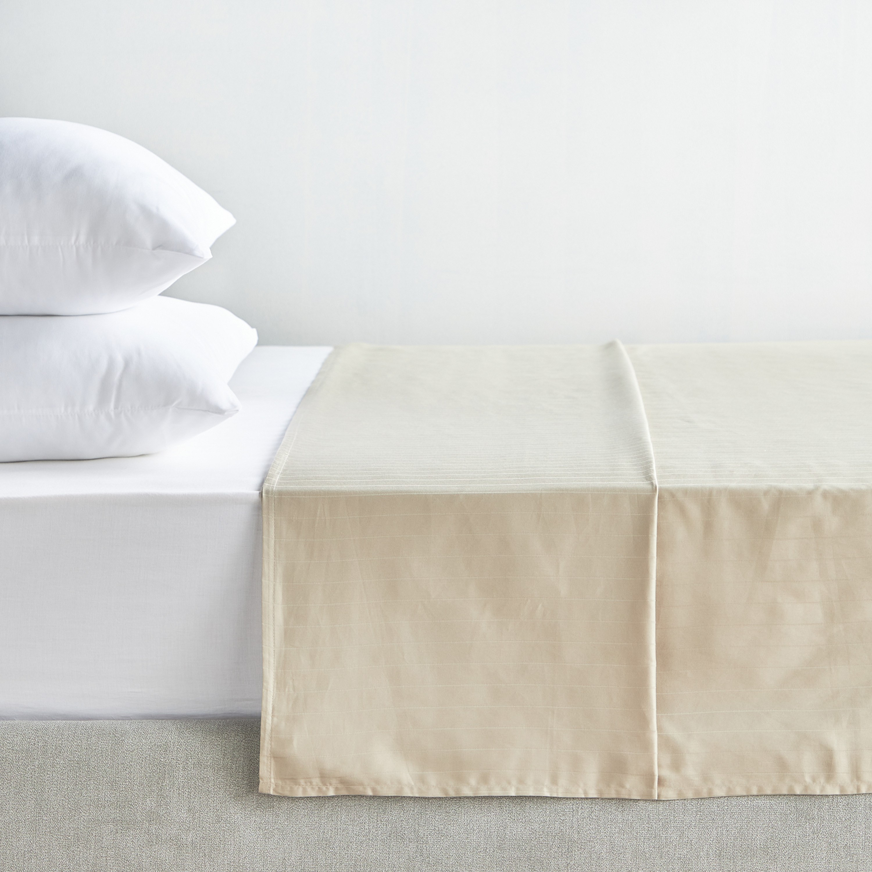 Hampton Cotton Sateen 220 Thread Count Super King Flat Sheet - 260x270 cm-household-bedding-sheetsandpillowcases-flatsheets-image-1