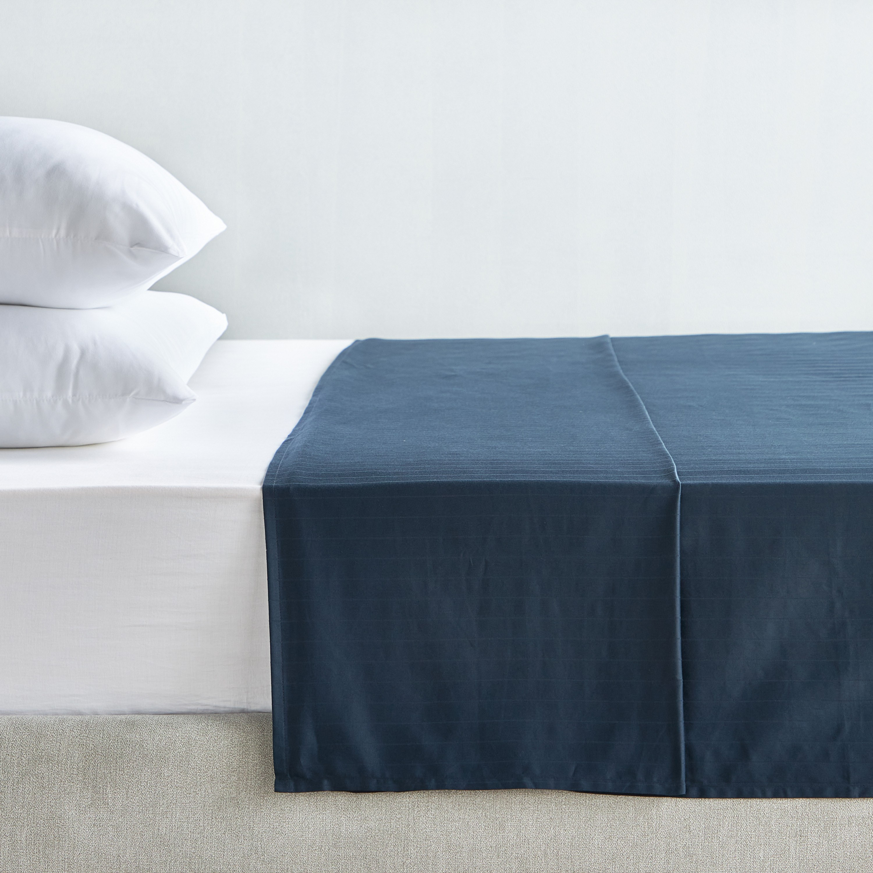 Hampton Cotton Sateen 220 Thread Count Super King Flat Sheet - 260x270 cm-household-bedding-sheetsandpillowcases-flatsheets-image-1