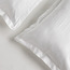طقم غطاء وسادة قياسي من قطعتين عدد خيوط 220 قطن ساتين - هامبتون - 50x75 سم-household-bedding-sheetsandpillowcases-pillowcases-image-2