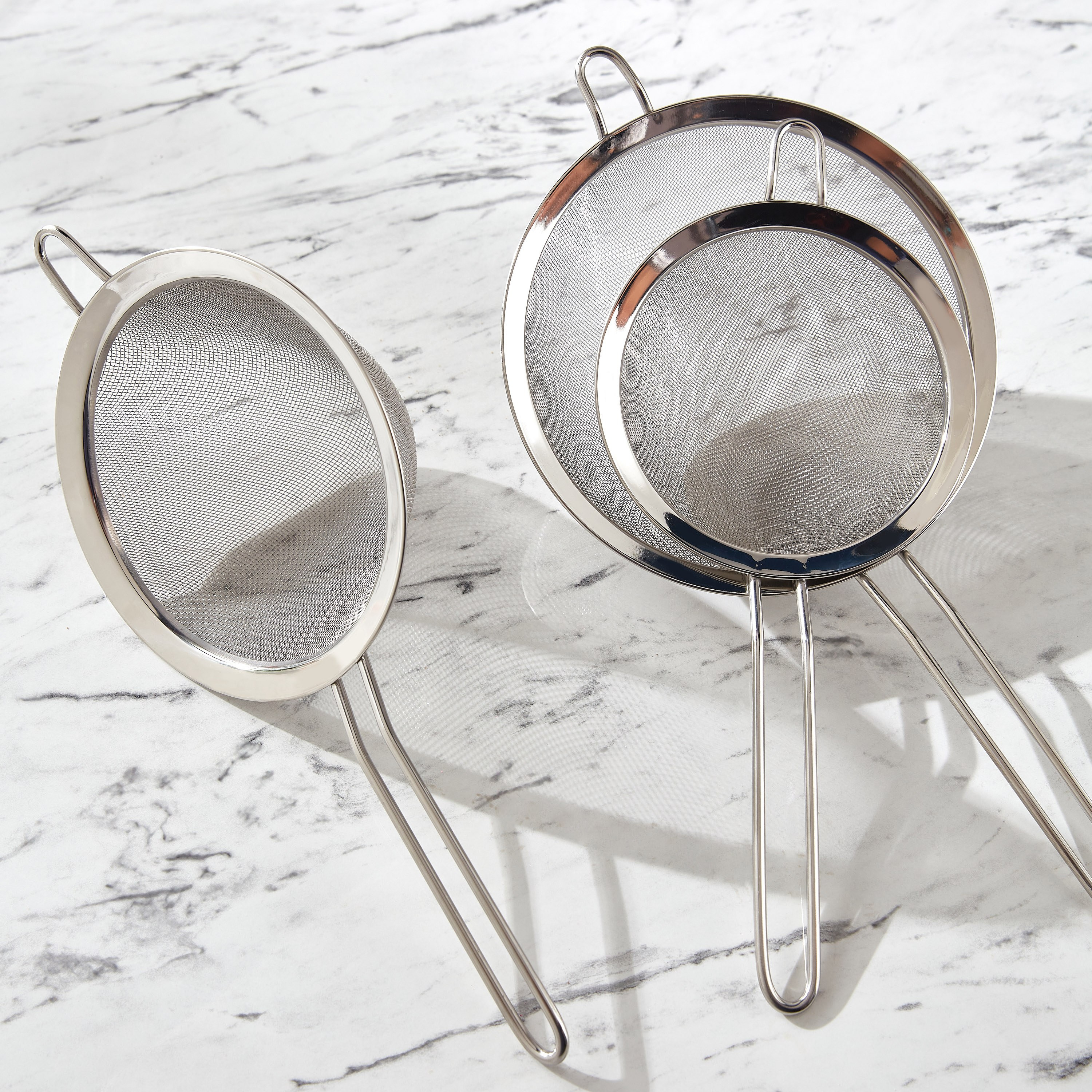 Essential Strainer-household-kitchen-kitchentoolsandutensils-colandersandstrainers-image-3