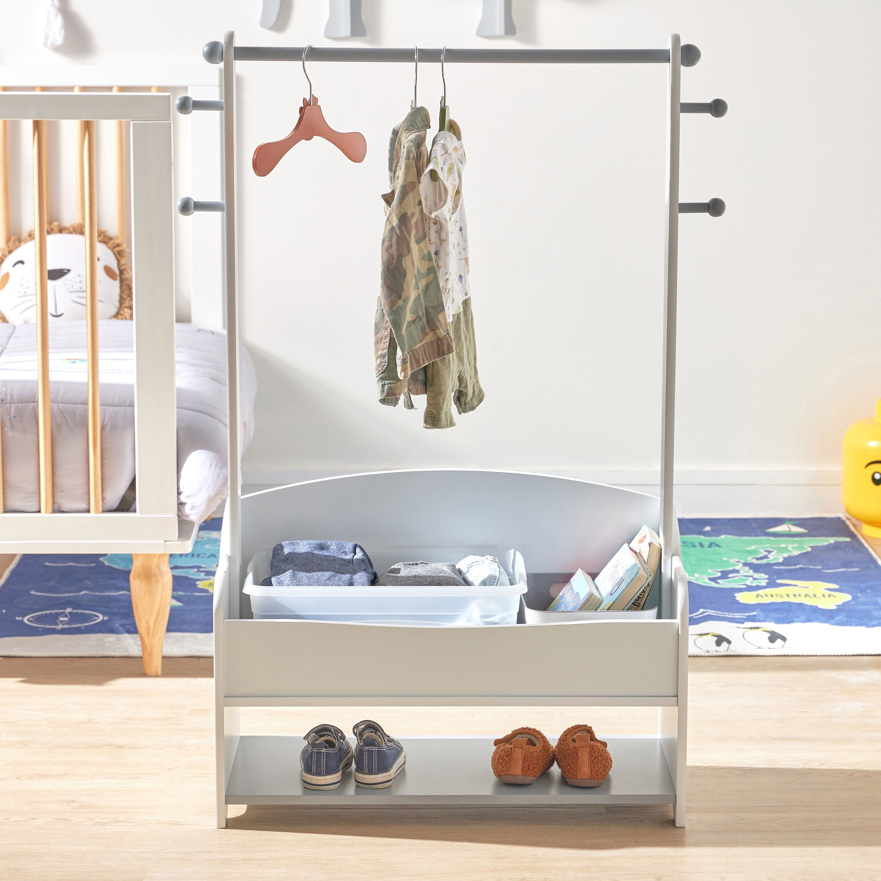 علاّقة ملابس - تايلر-babyandkids-bathandstorage-storage-clotheshanger-image-2