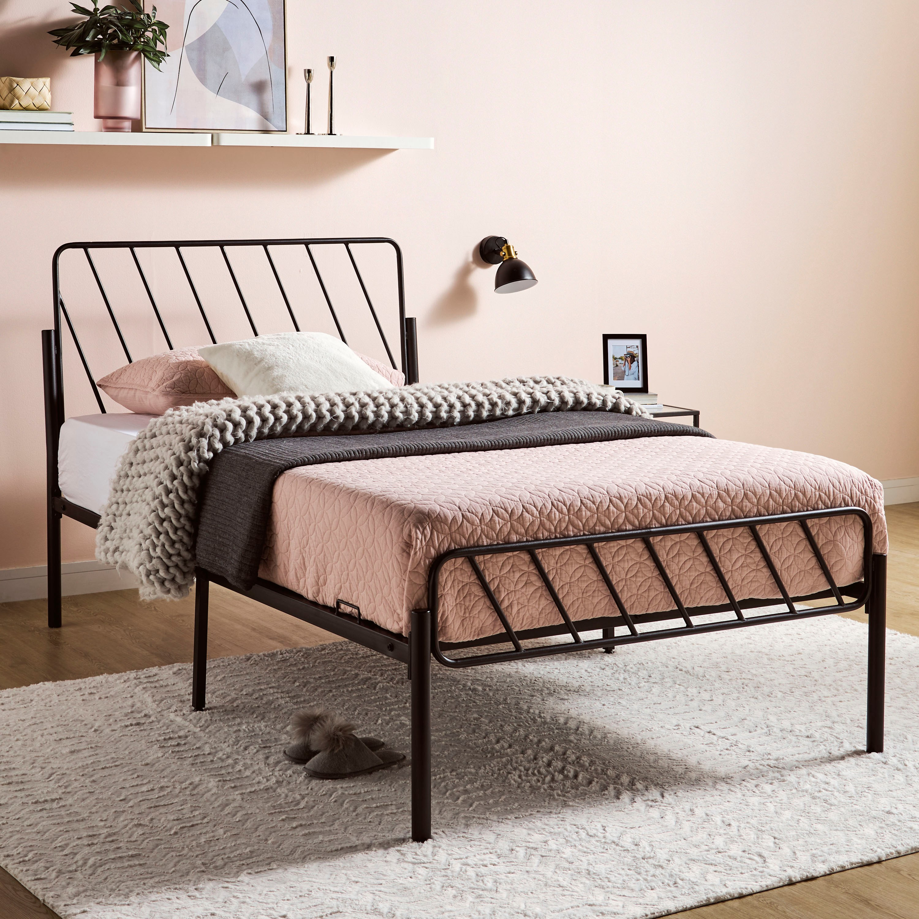 Trendy beds deals