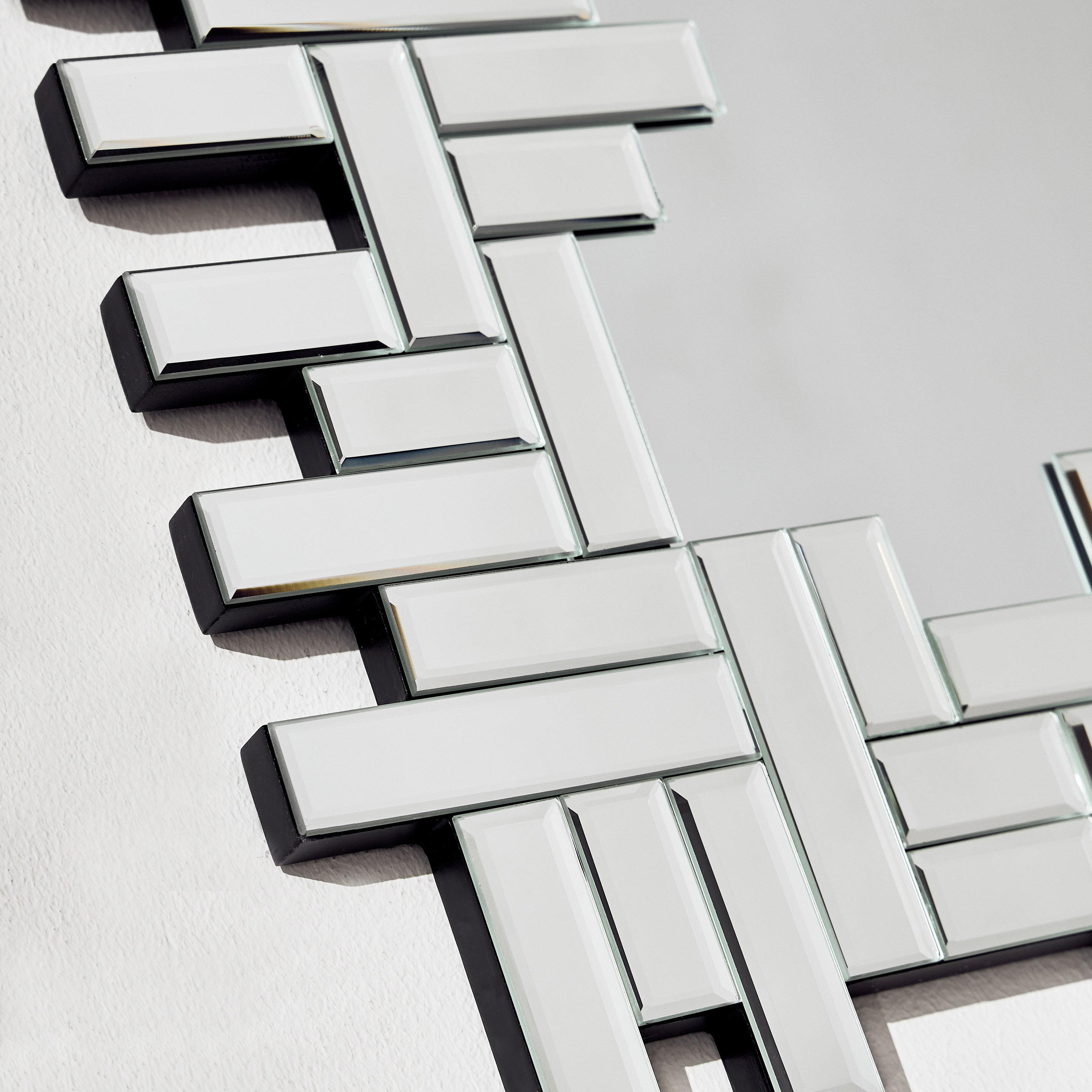 Ambrosine Wall Mirror - 120x65 cm-household-walldecorandmirrors-mirrors-wallmirrors-image-3