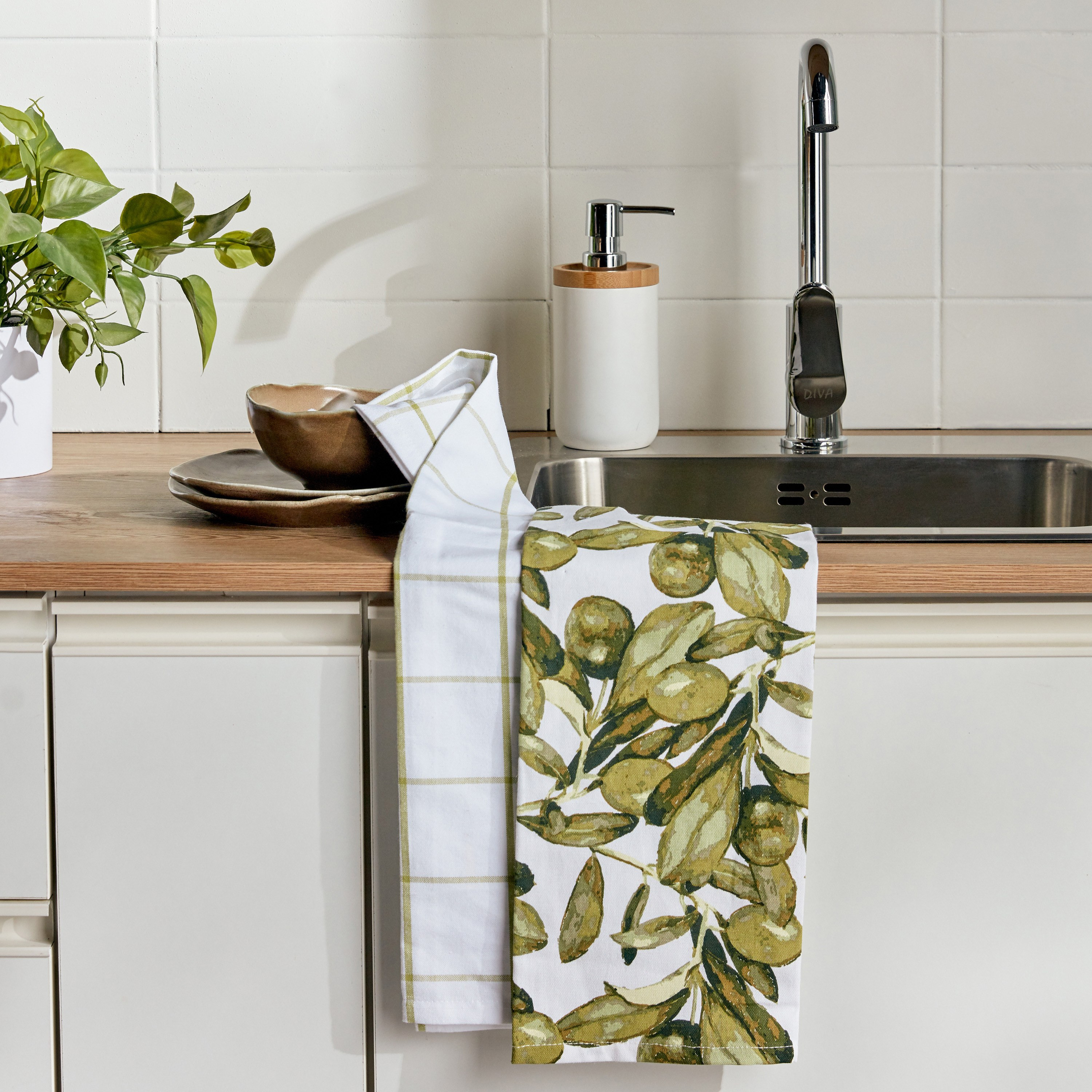 Olivia 2-Piece Kitchen Towel Set - 50x70 cm