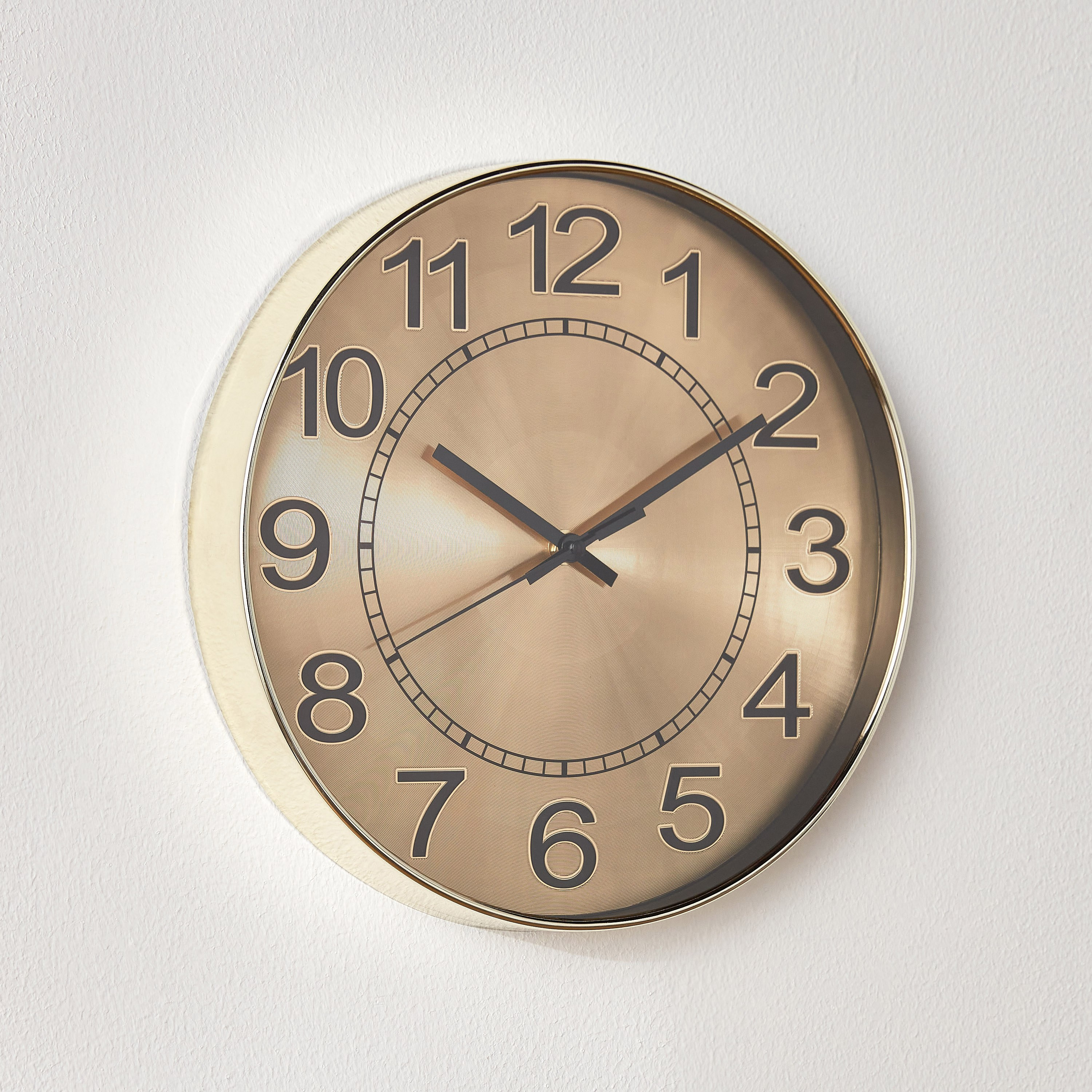 ساعة حائط - جيانا - 31 سم-household-walldecorandmirrors-clocks-image-2
