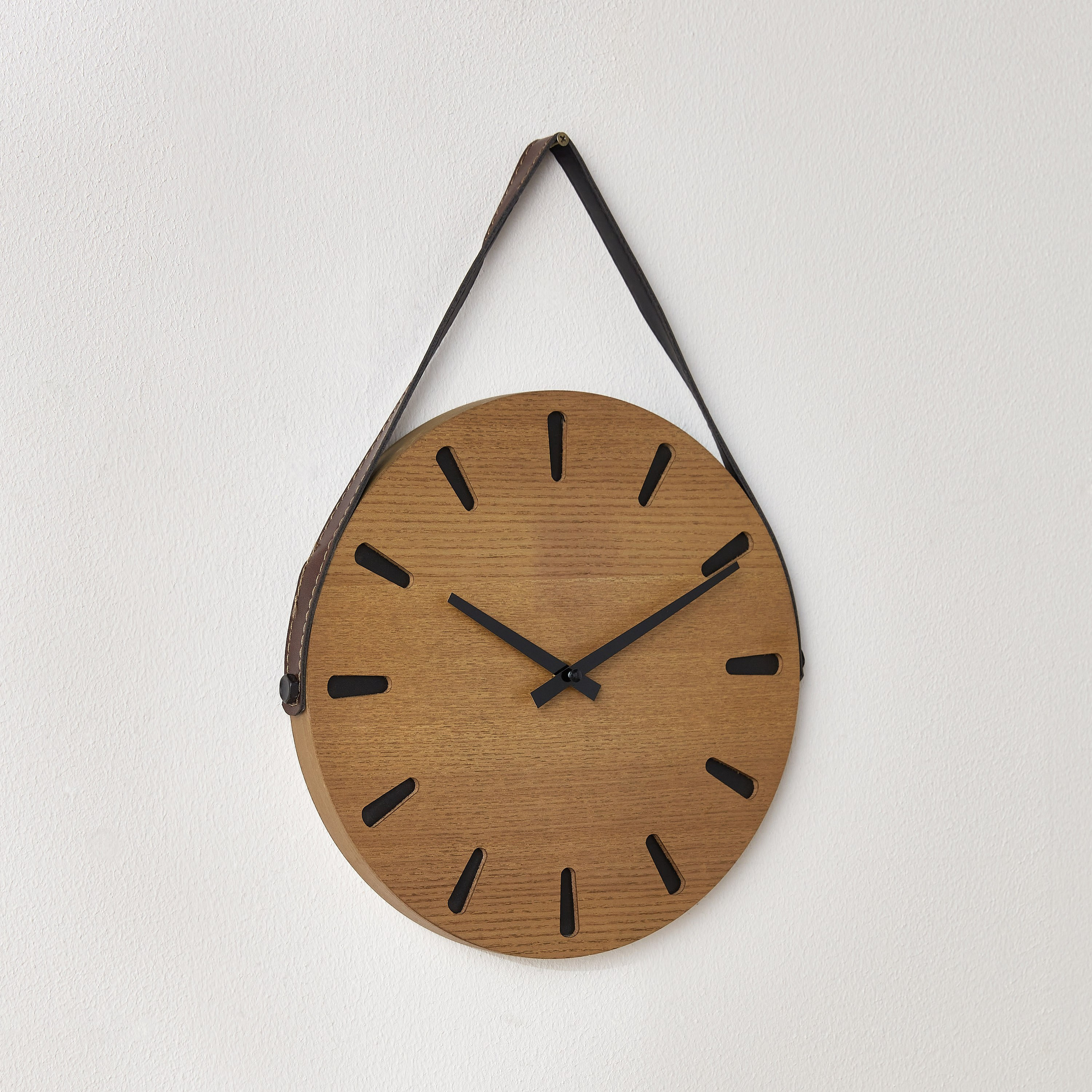 ساعة حائط معلقة - كارتر - 30 سم-household-walldecorandmirrors-clocks-image-2