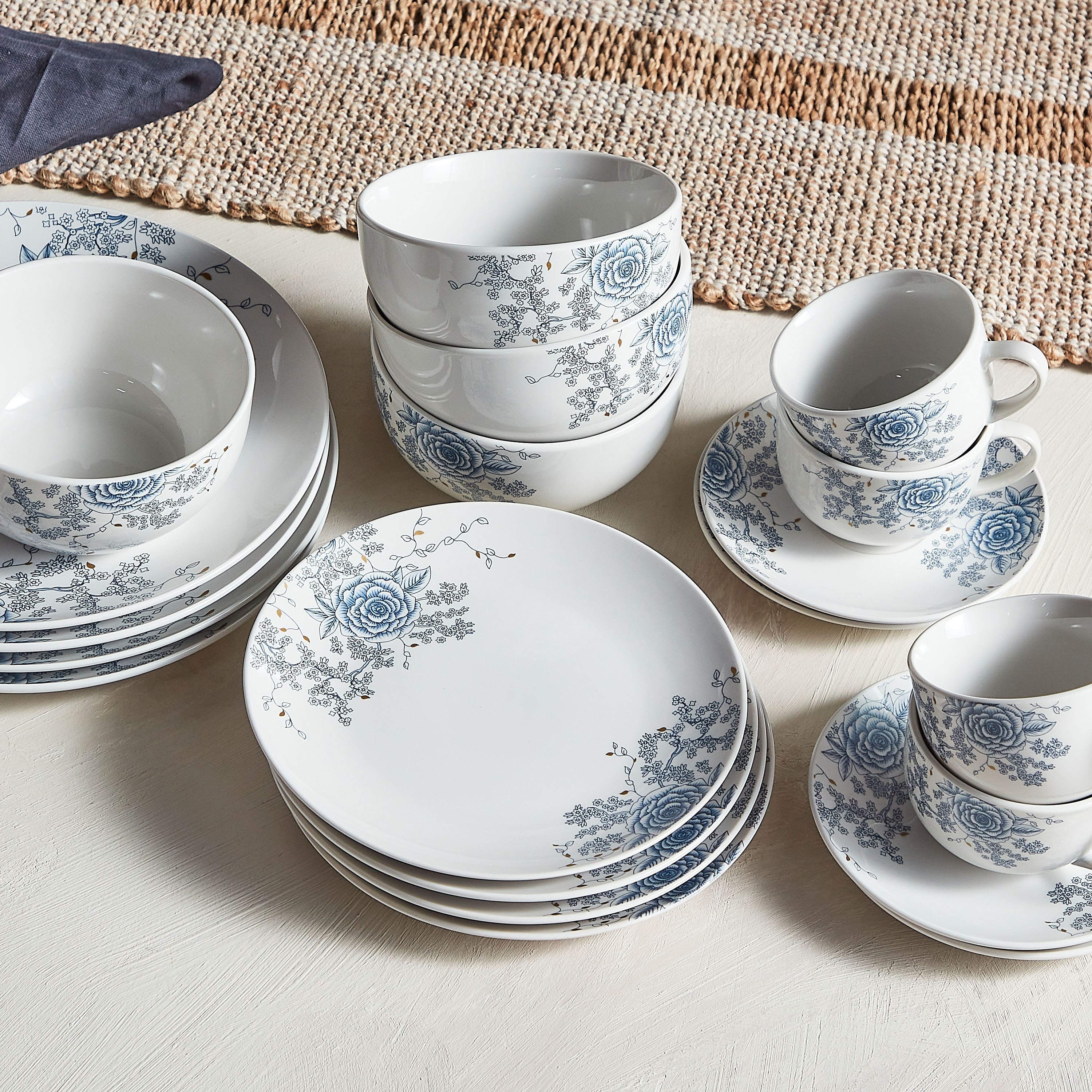 Shop Joyce 20-Piece Porcelain Dinner Set - Serves 4 | Homecentre Kuwait