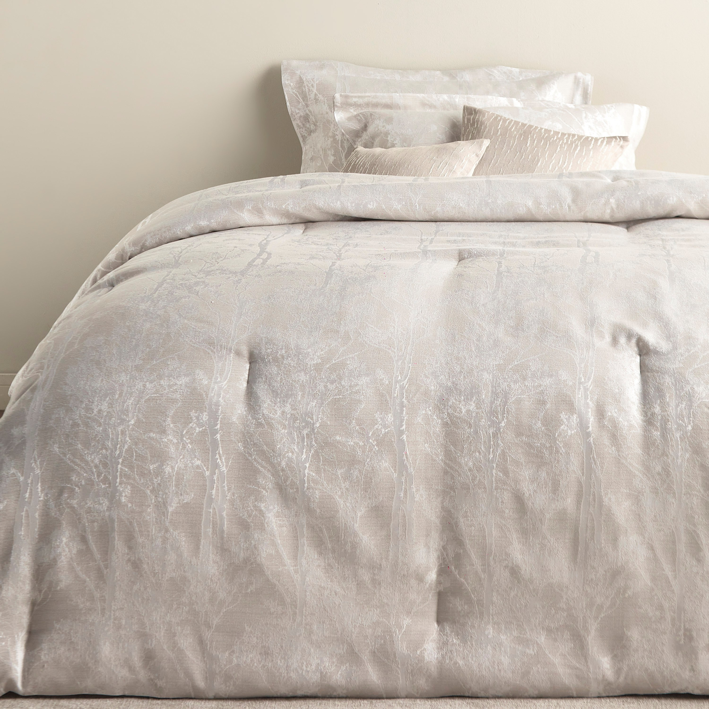 Niobe Jacquard 6-Piece Super King Comforter and Sheet Set - 240x260 cm-household-bedding-comfortersandbedspreads-bedinabag-image-2