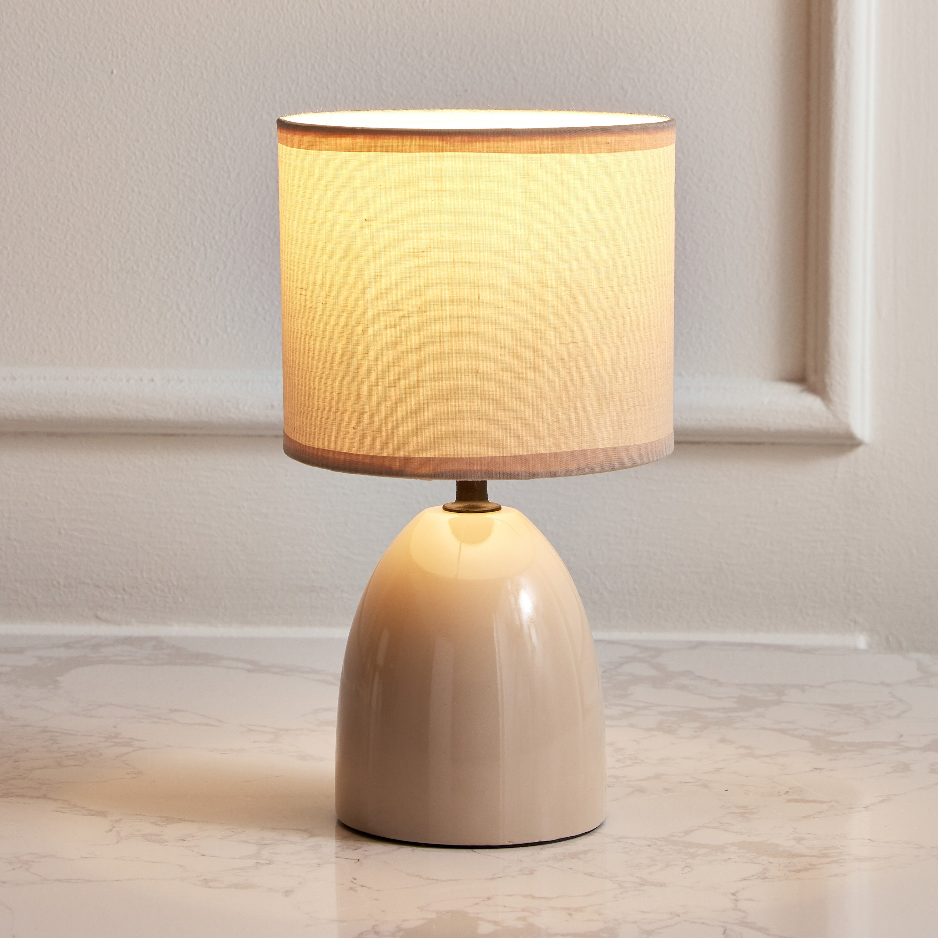 Selene Ceramic Table Lamp - 28 cm-household-lighting-tableanddesklamps-image-2