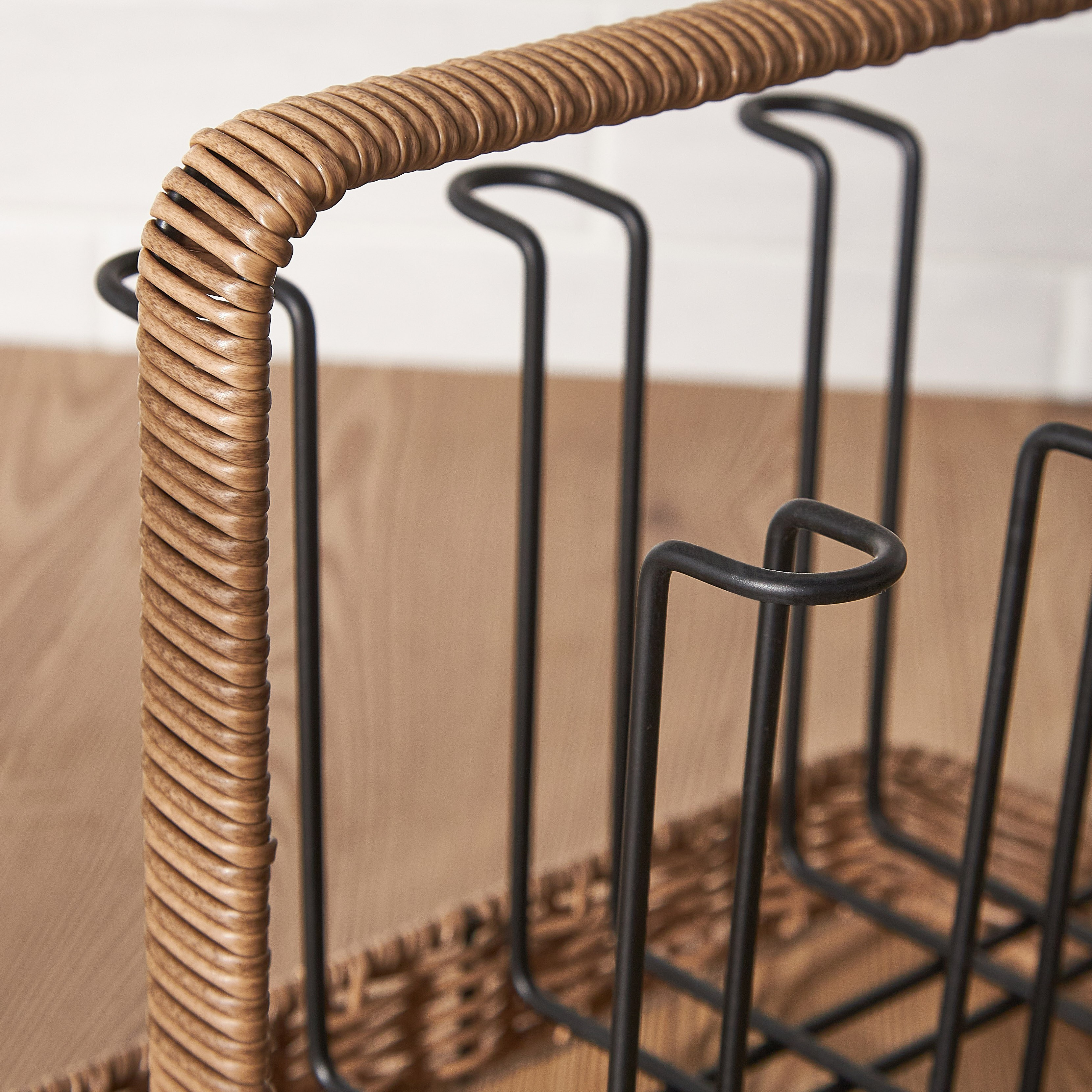 Mystique Glass Holder-household-kitchen-kitchenorganising-countertoporganising-image-2