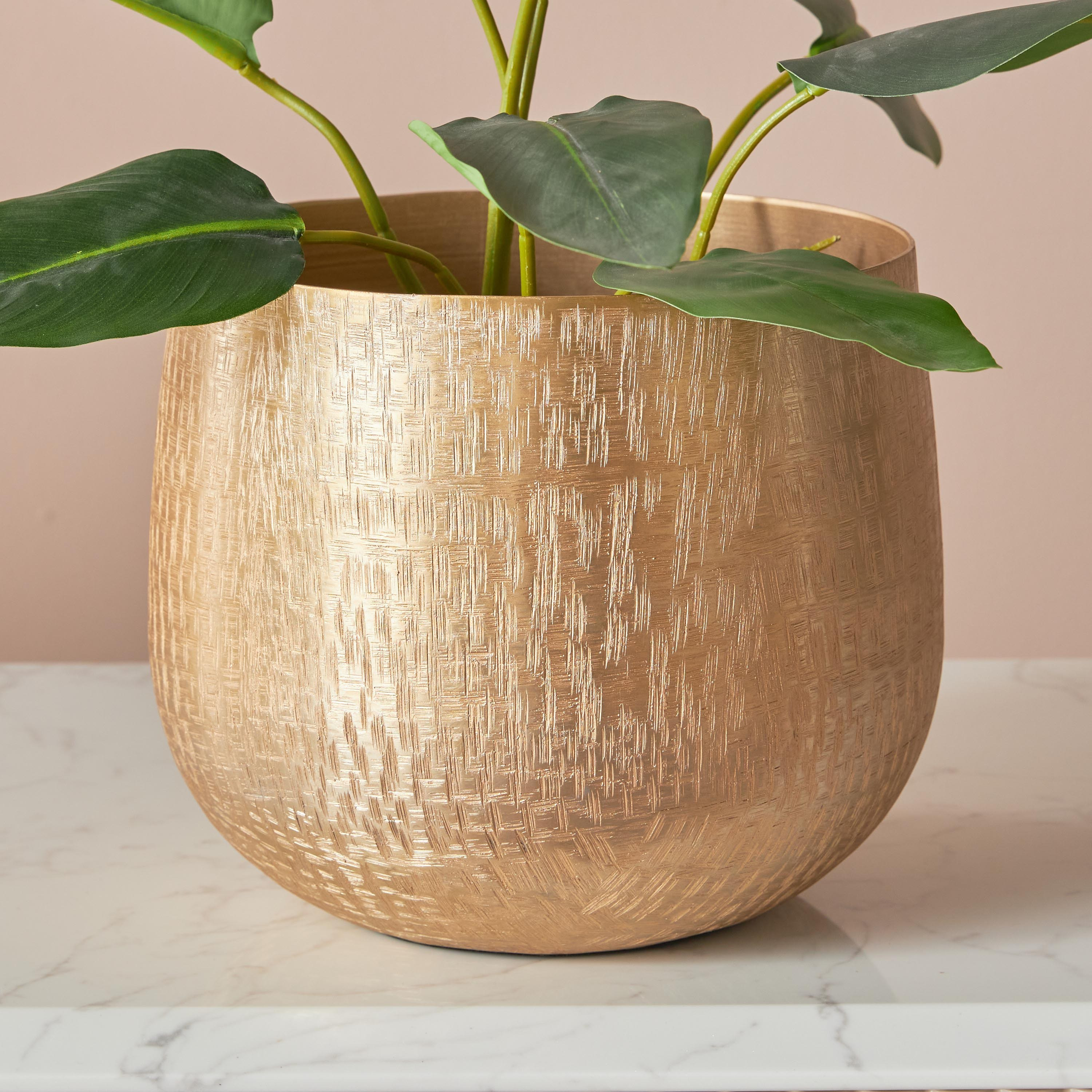 Montagne Metal Planter - 21 cm-household-gardenandoutdoor-potsandplanters-planters-image-2