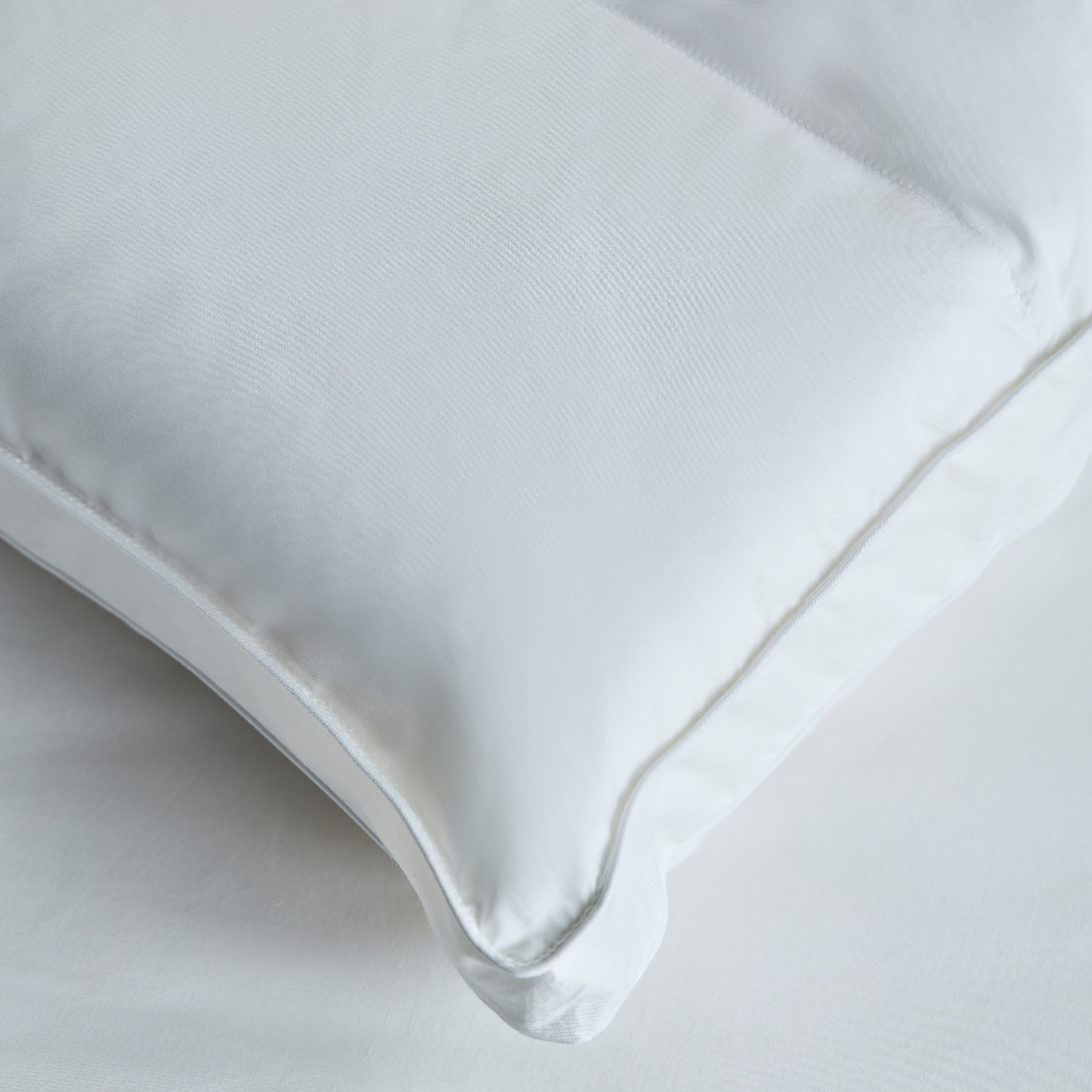 Marshmallow Contour Medium Firm Memory Foam 1-Piece Pillow - 45x70 cm-household-bedding-pillows-image-2