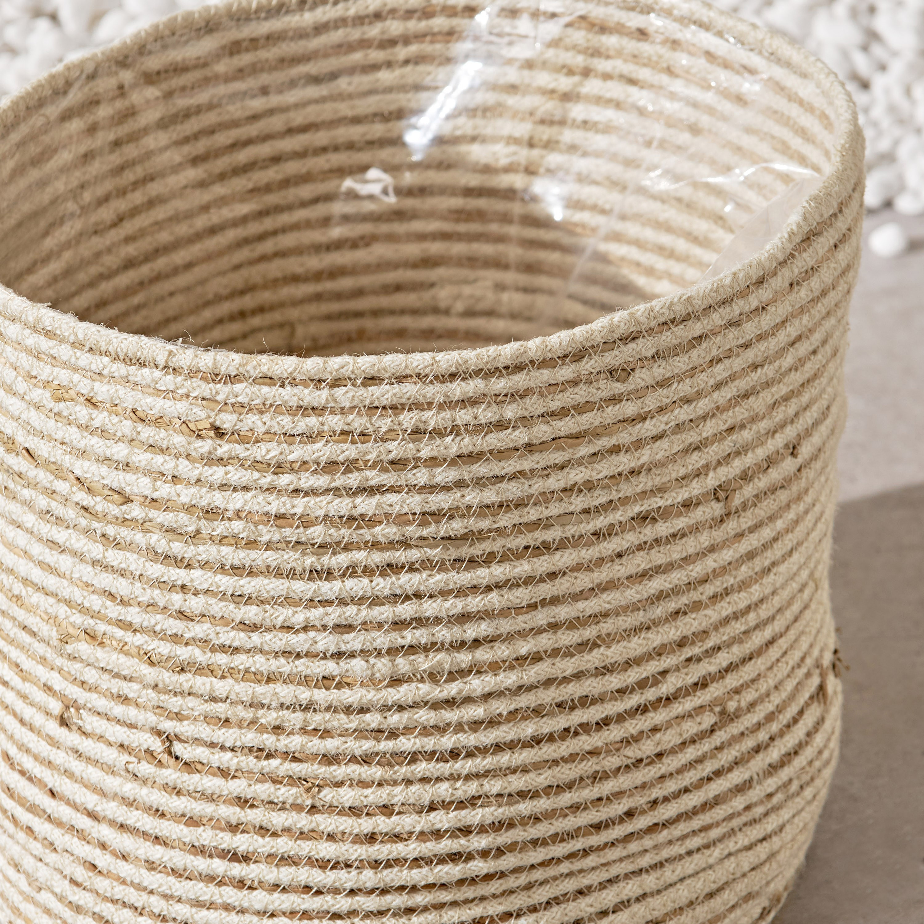 Tuscan Planter - 30 cm-household-gardenandoutdoor-potsandplanters-planters-image-2
