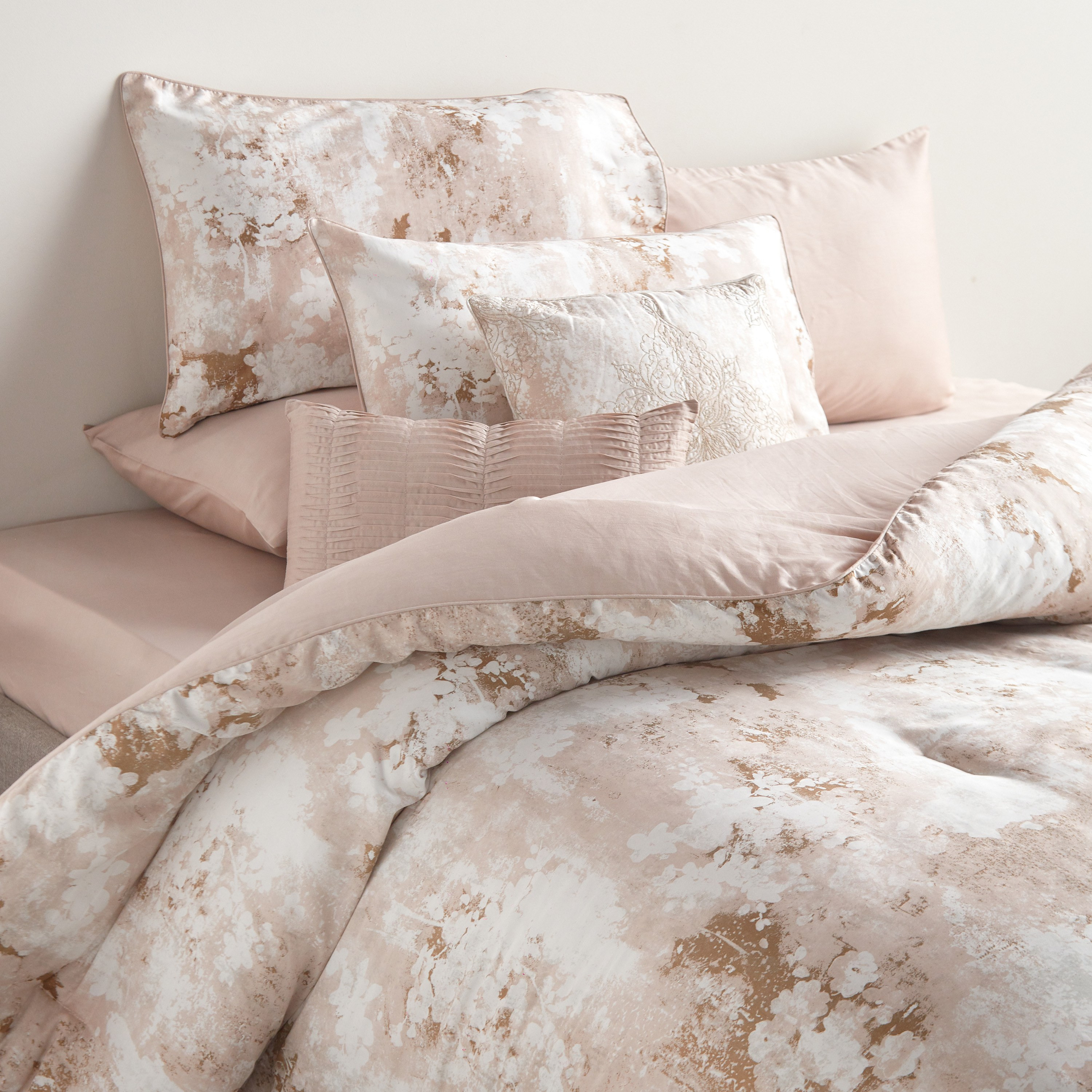 Zadie Cotton Printed 8-Piece Queen Comforter and Sheet Set - 200x240 cm-household-bedding-comfortersandbedspreads-bedinabag-image-1