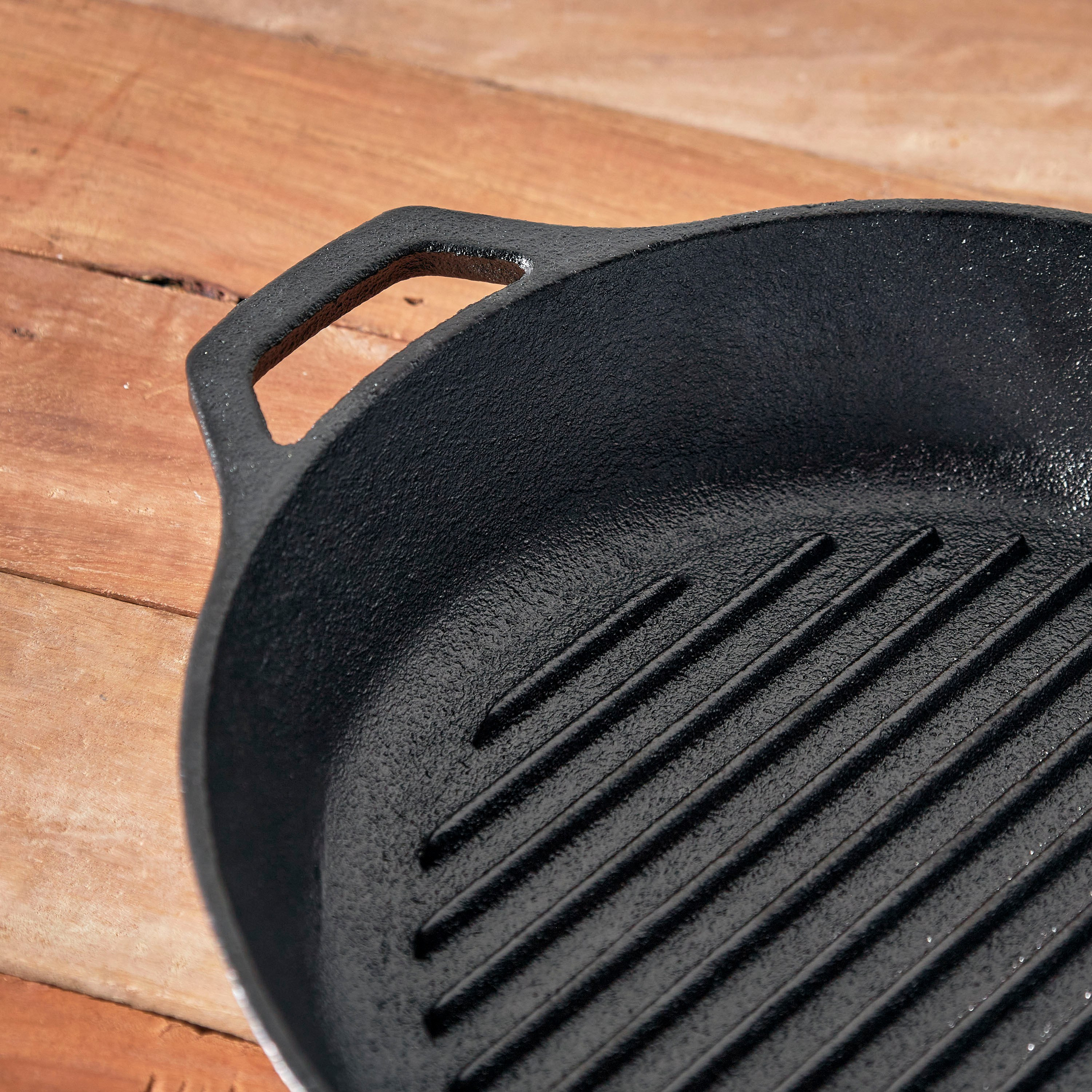 Cappelli Cast Iron Grill Pan - 22 cm-household-kitchen-cookware-potsandpans-image-2