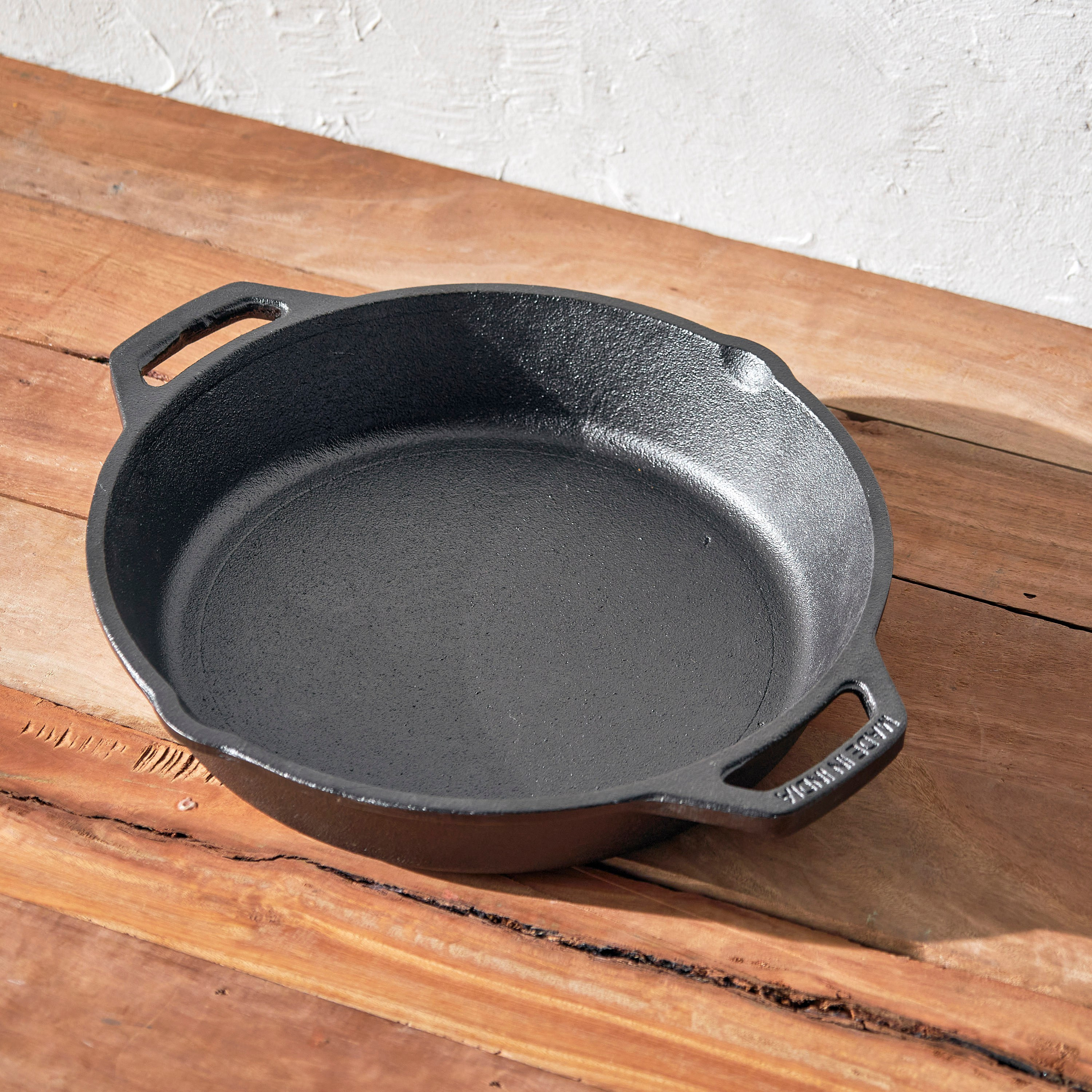 وعاء كادي من الحديد المصبوب - كابيلي - 27 سم-household-kitchen-cookware-potsandpans-image-1