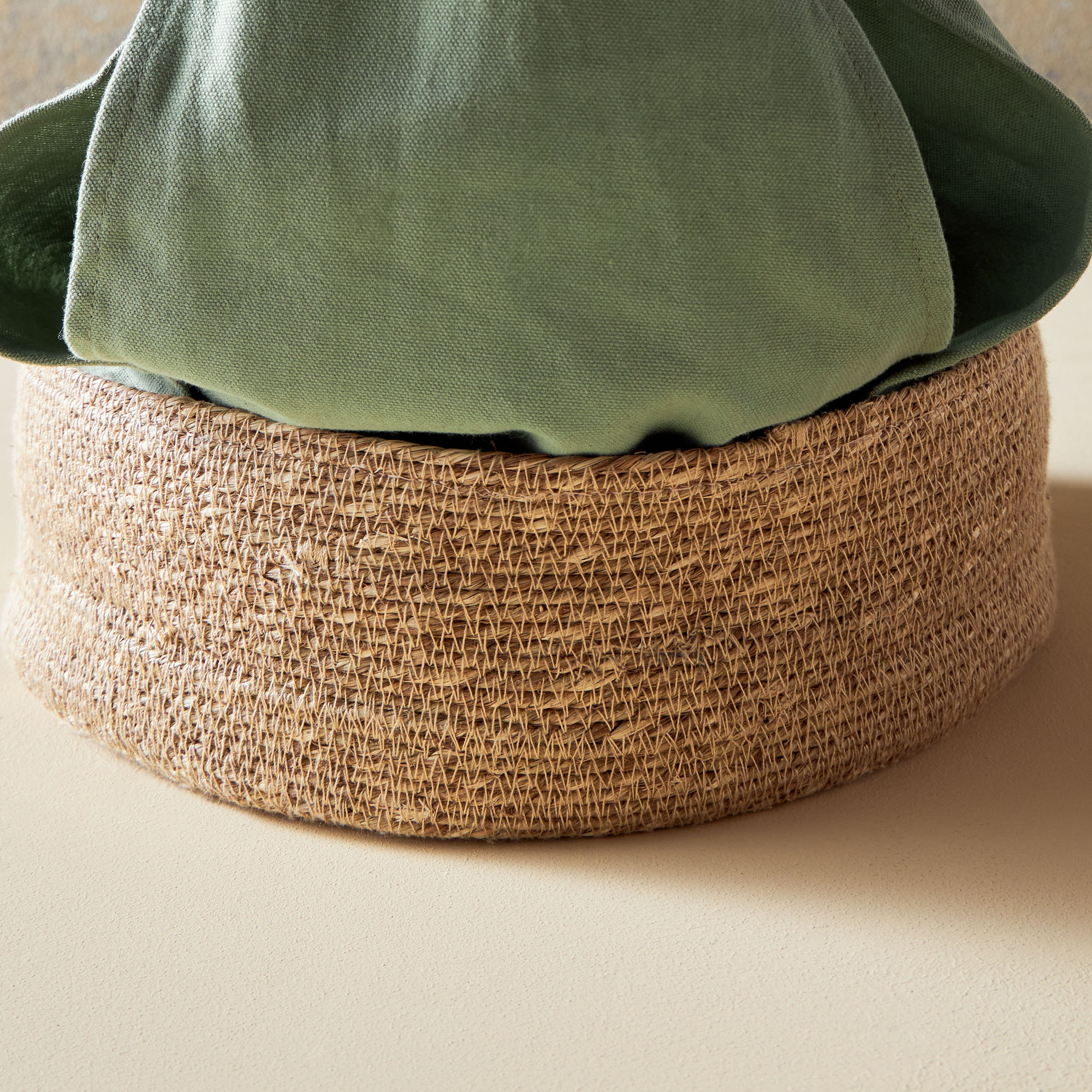 Nikan Bread Basket-household-dining-tablelinen-napkinsandaccessories-image-3