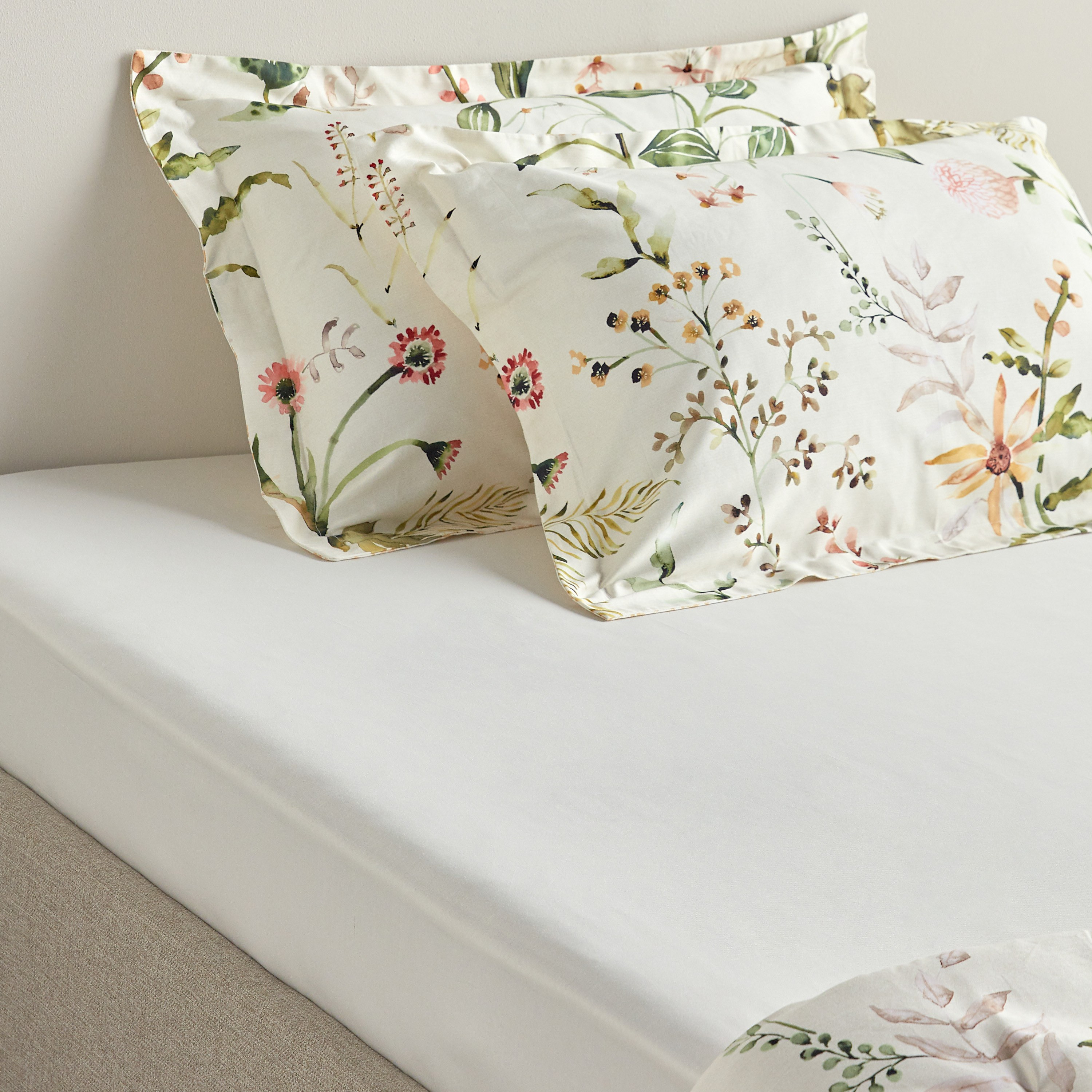 Amani Cotton Floral Printed 6-Piece Queen Comforter and Sheet Set - 200x240 cm-household-bedding-comfortersandbedspreads-bedinabag-image-5