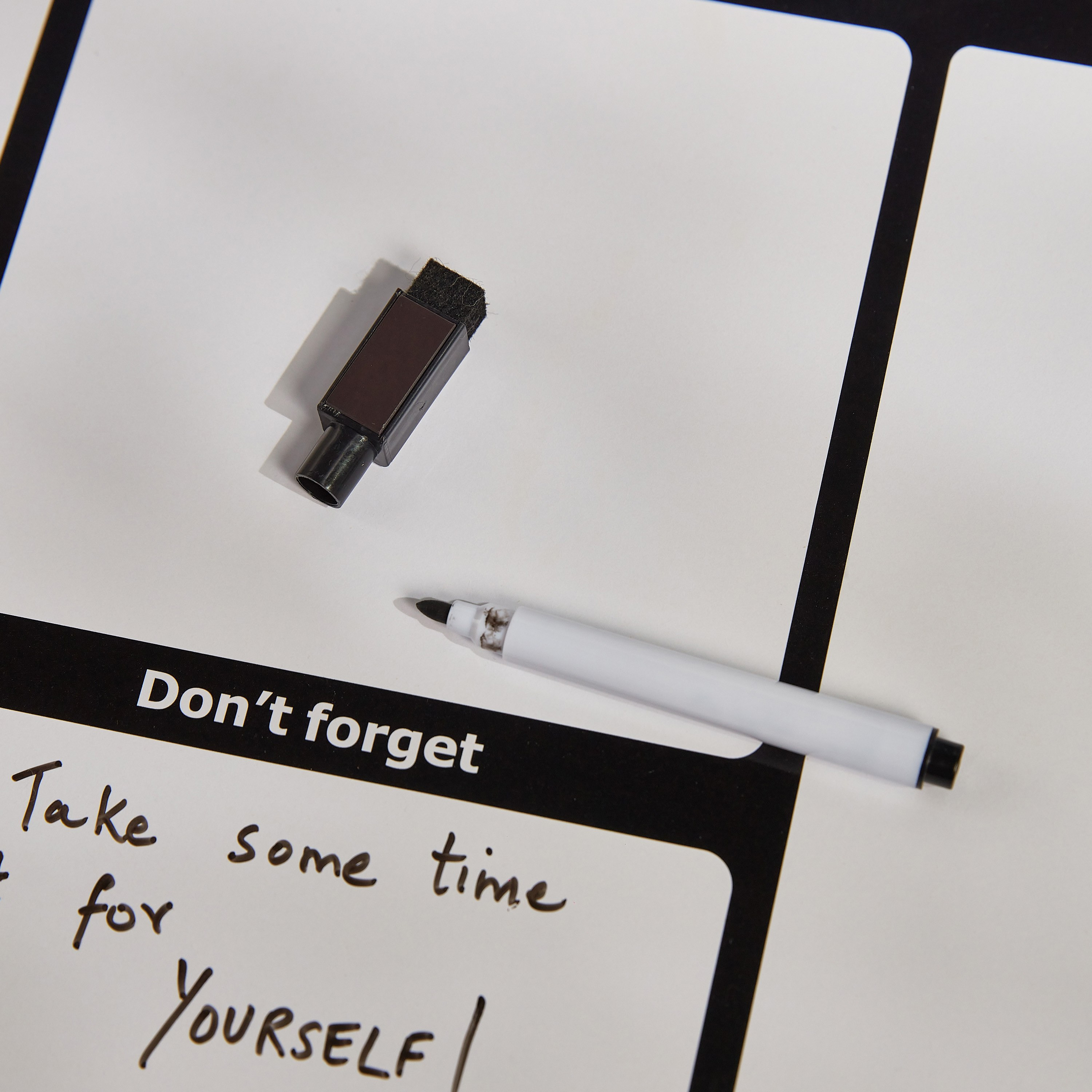 Henry Magnetic Whiteboard Weekly Planner with Pen-babyandkids-schoolessentials-stationery-image-2