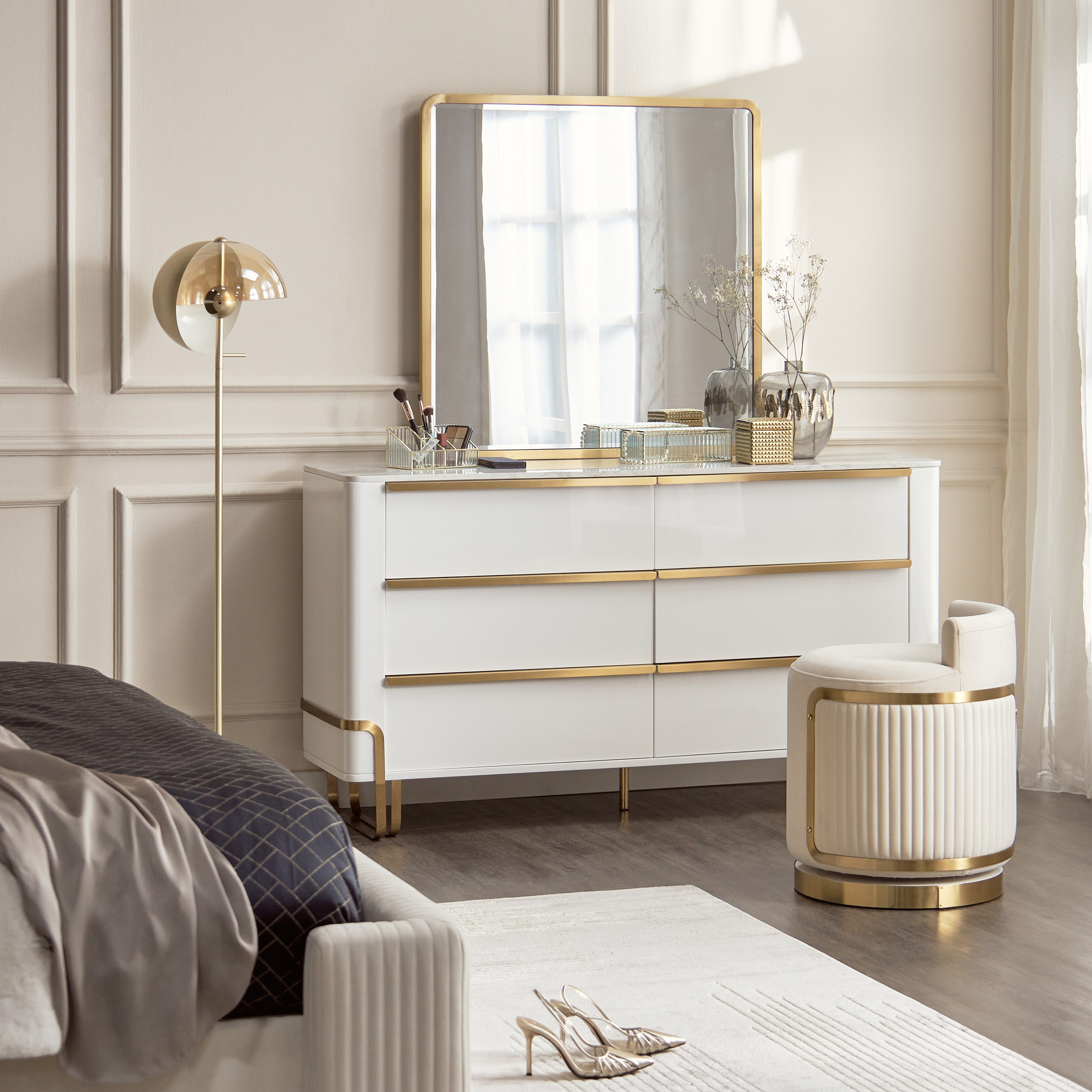 مقعد مخملي - نيو لوكس-furniture-bedroom-dressersandmirrors-image-5