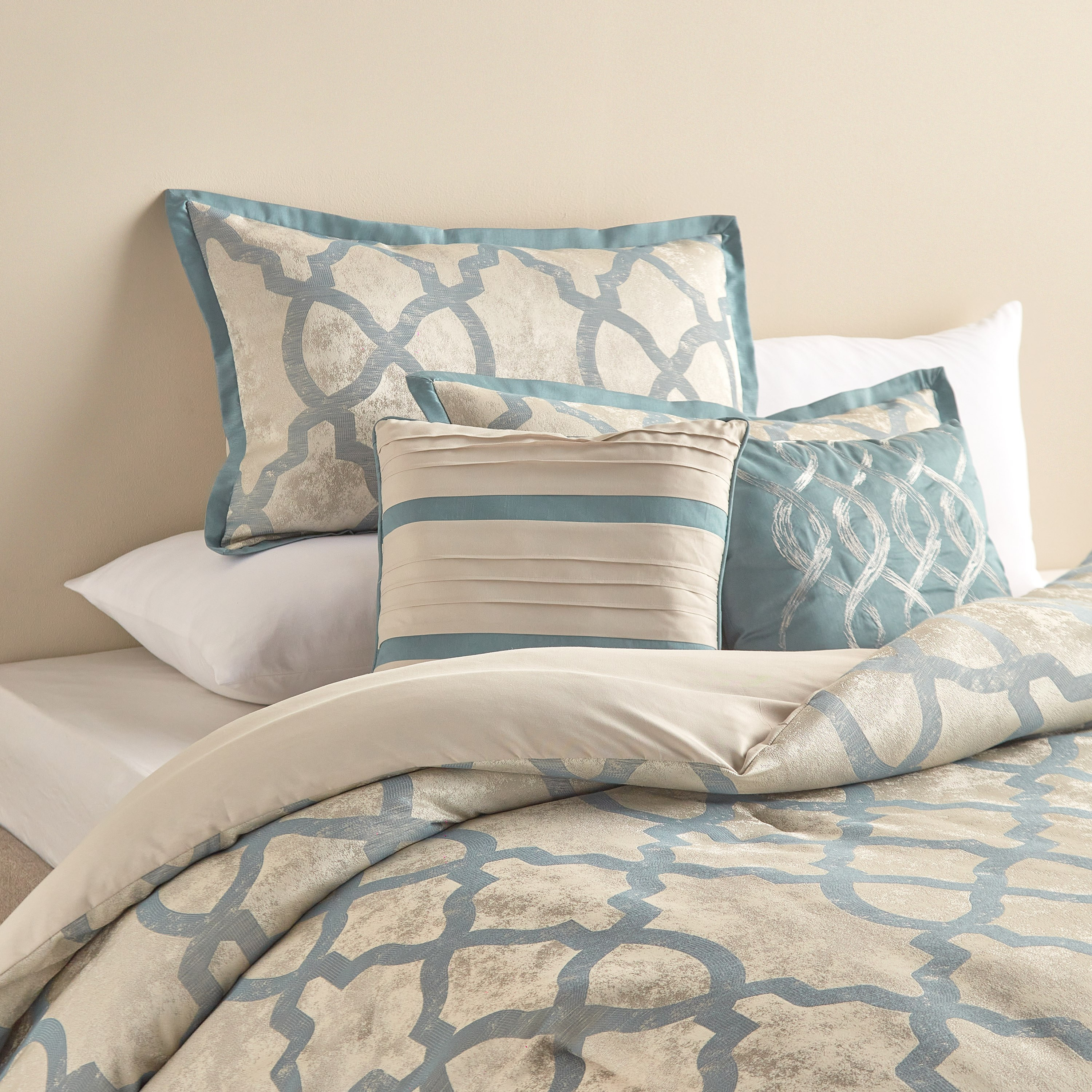 Harald Jacquard 5-Piece King Comforter Set - 250x260 cm-household-bedding-comfortersandbedspreads-comforters-image-1