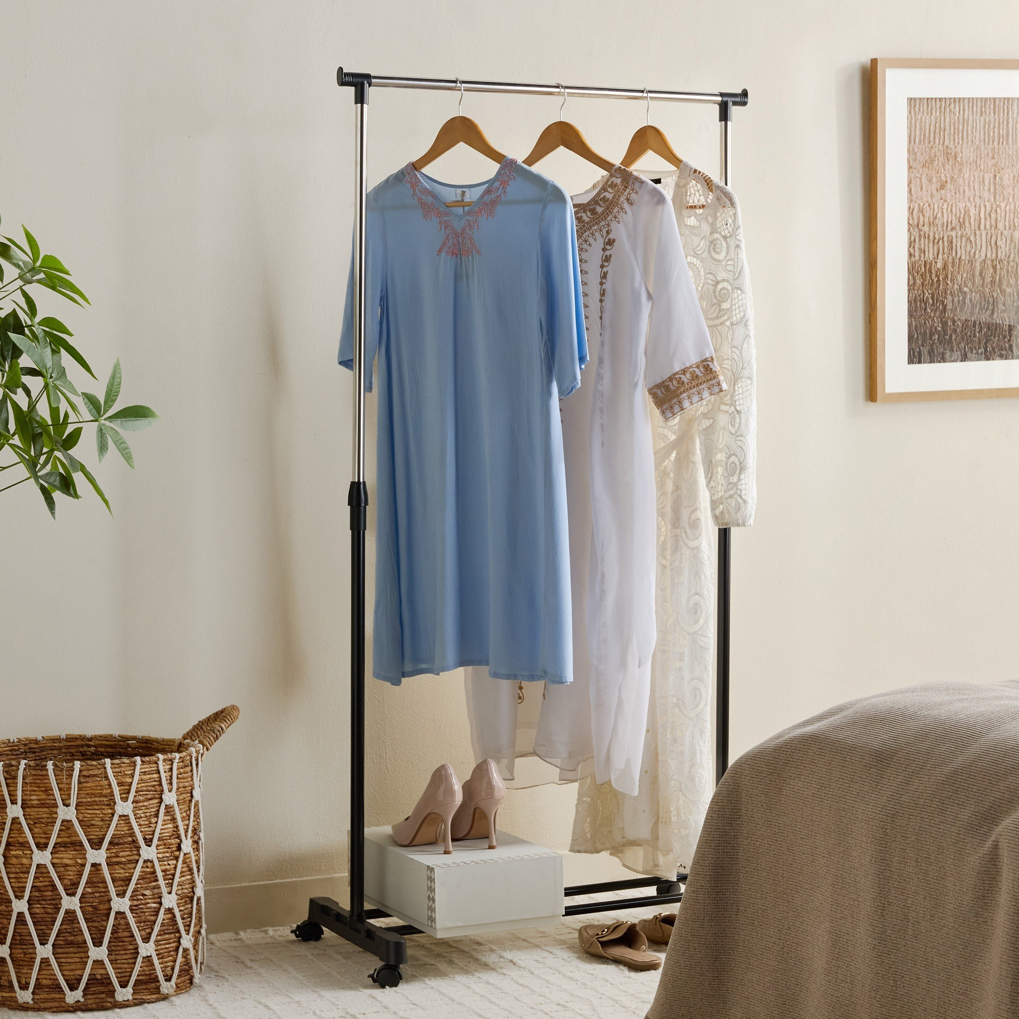 Megan Extendable Clothes Rail with Wheels-household-storage-storagesolutions-tallhangers-image-5