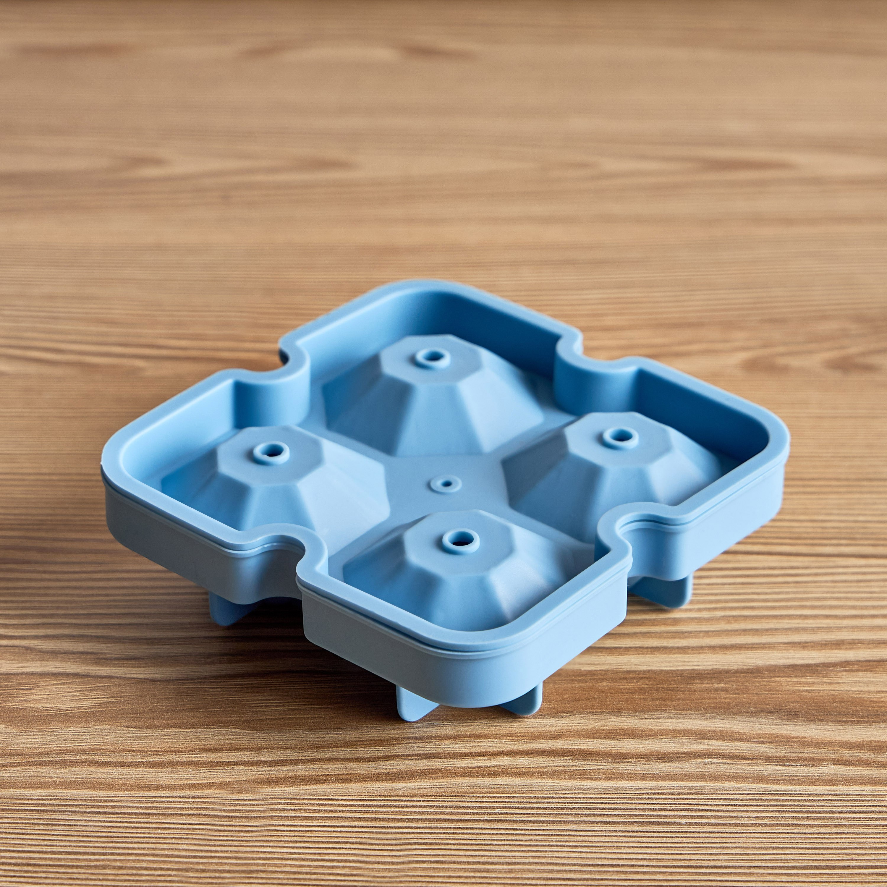 Alaska Ice Tray-household-kitchen-kitchenorganising-fridgeorganising-image-1