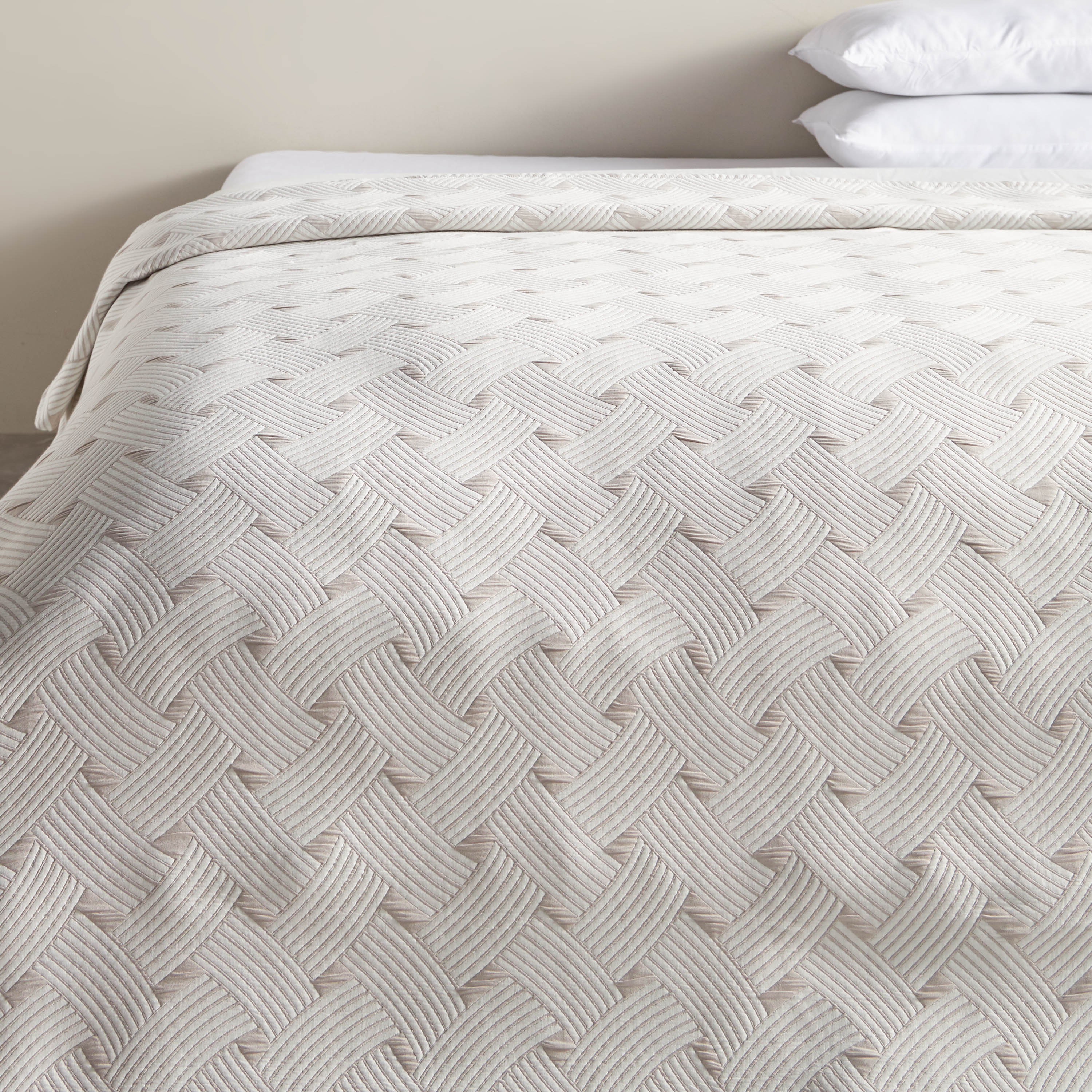 Zuri King Bedspread - 220x240 cm-household-bedding-comfortersandbedspreads-bedspreads-image-2
