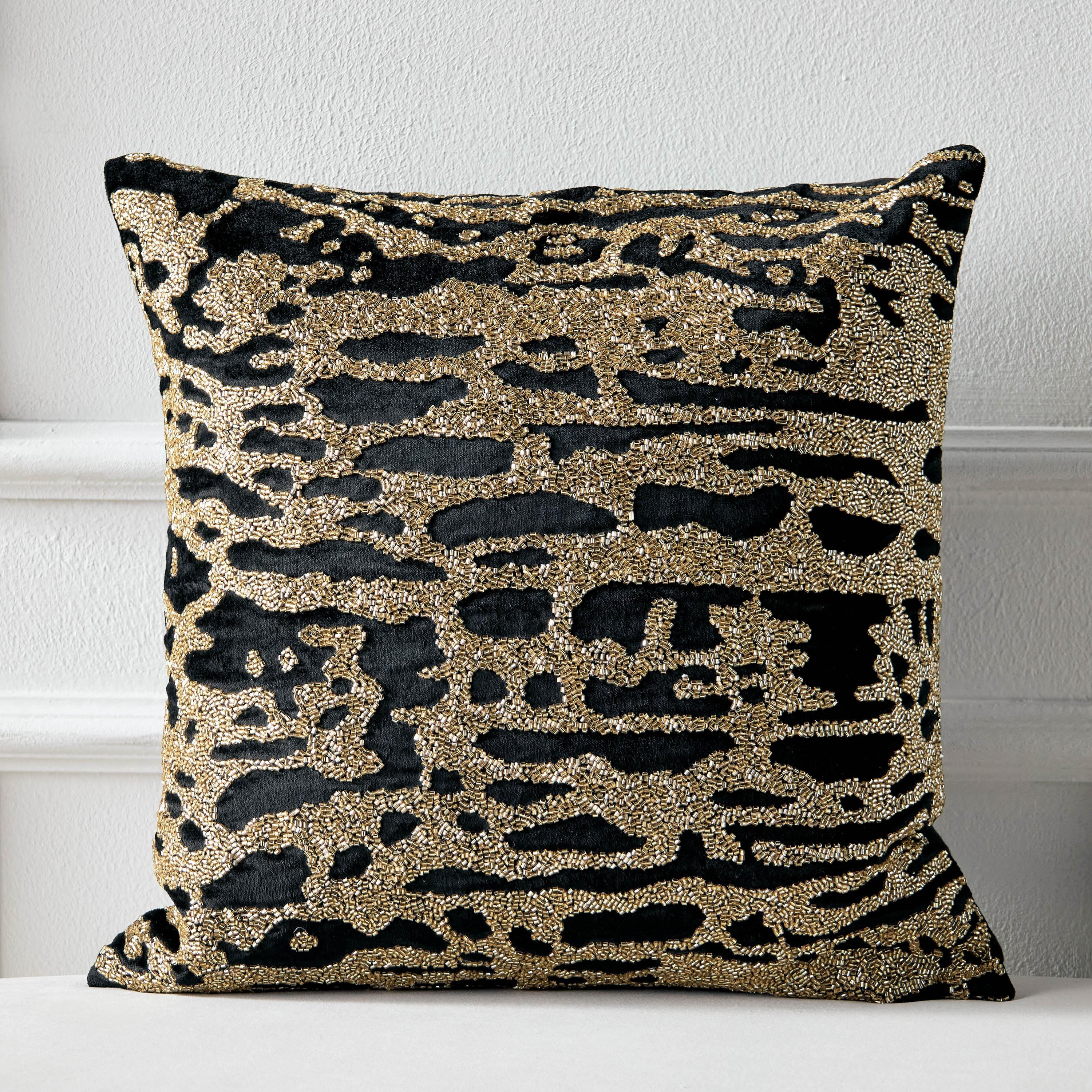Exotic Filled Cushion - 45x45 cm-household-cushionsandthrows-filledcushions-decorativecushions-image-1