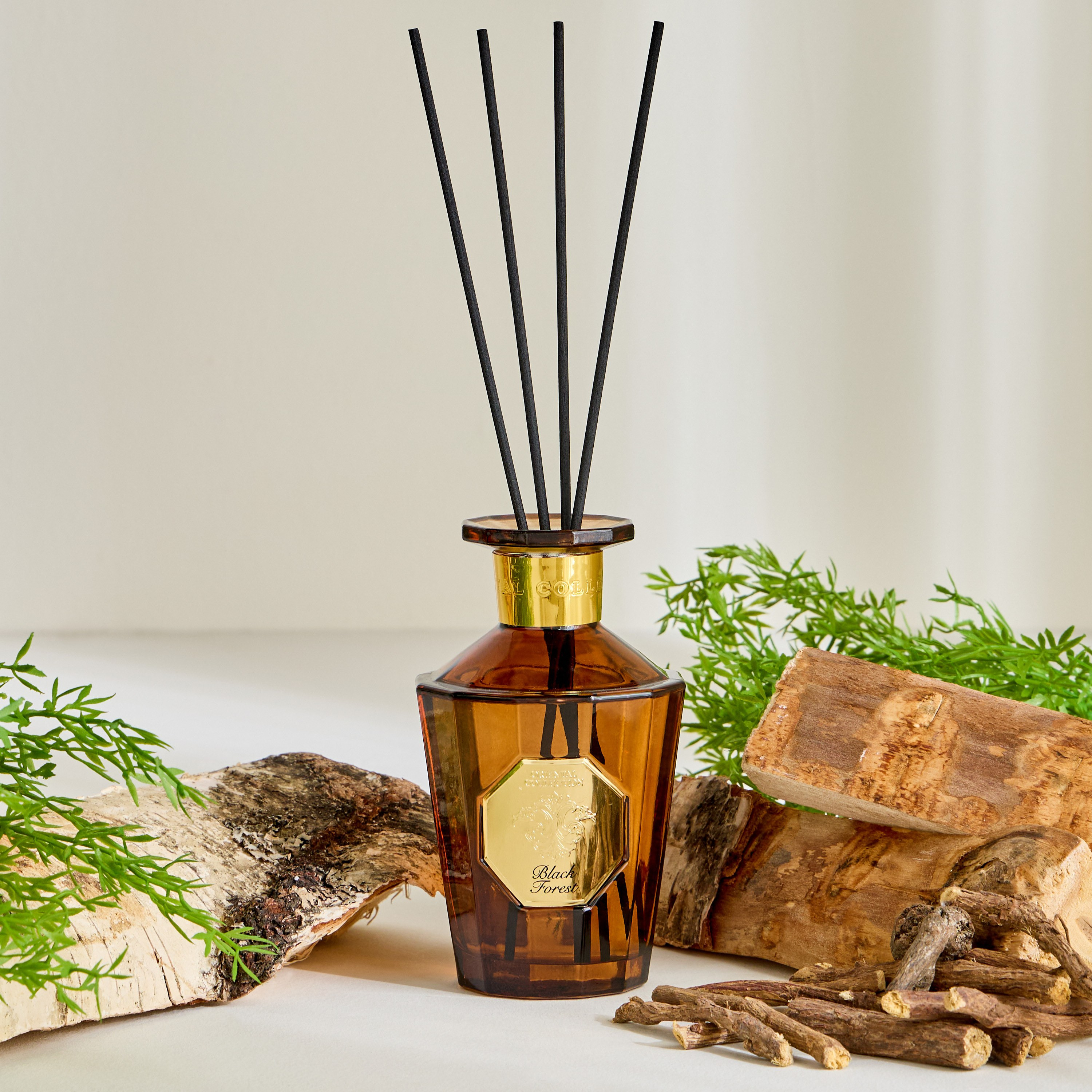 Oriental Black Forest Reed Diffuser - 230 ml