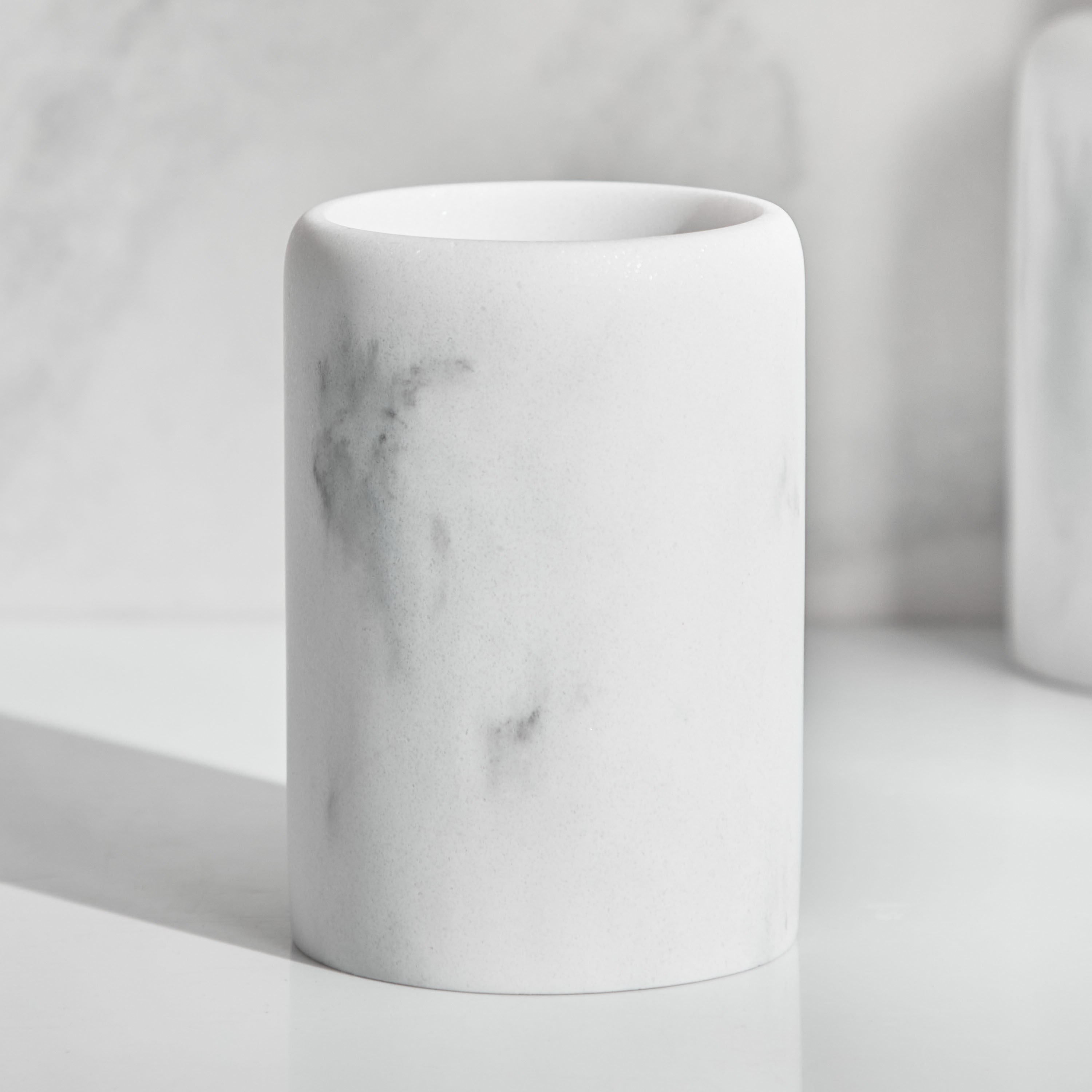 Sofia Tumbler-household-bathandlaundry-bathaccessories-toothbrushholdersandtumblers-image-1