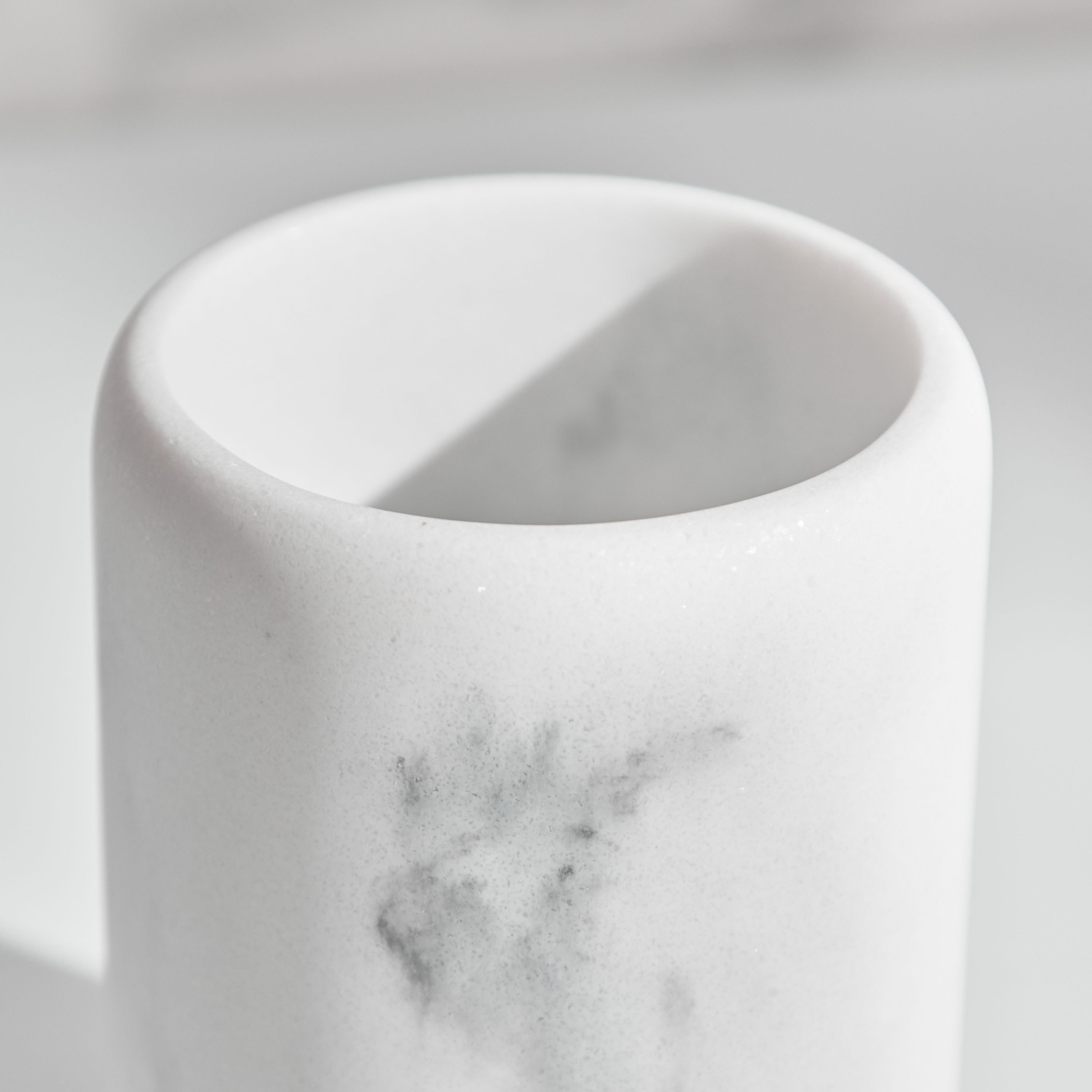 Sofia Tumbler-household-bathandlaundry-bathaccessories-toothbrushholdersandtumblers-image-2