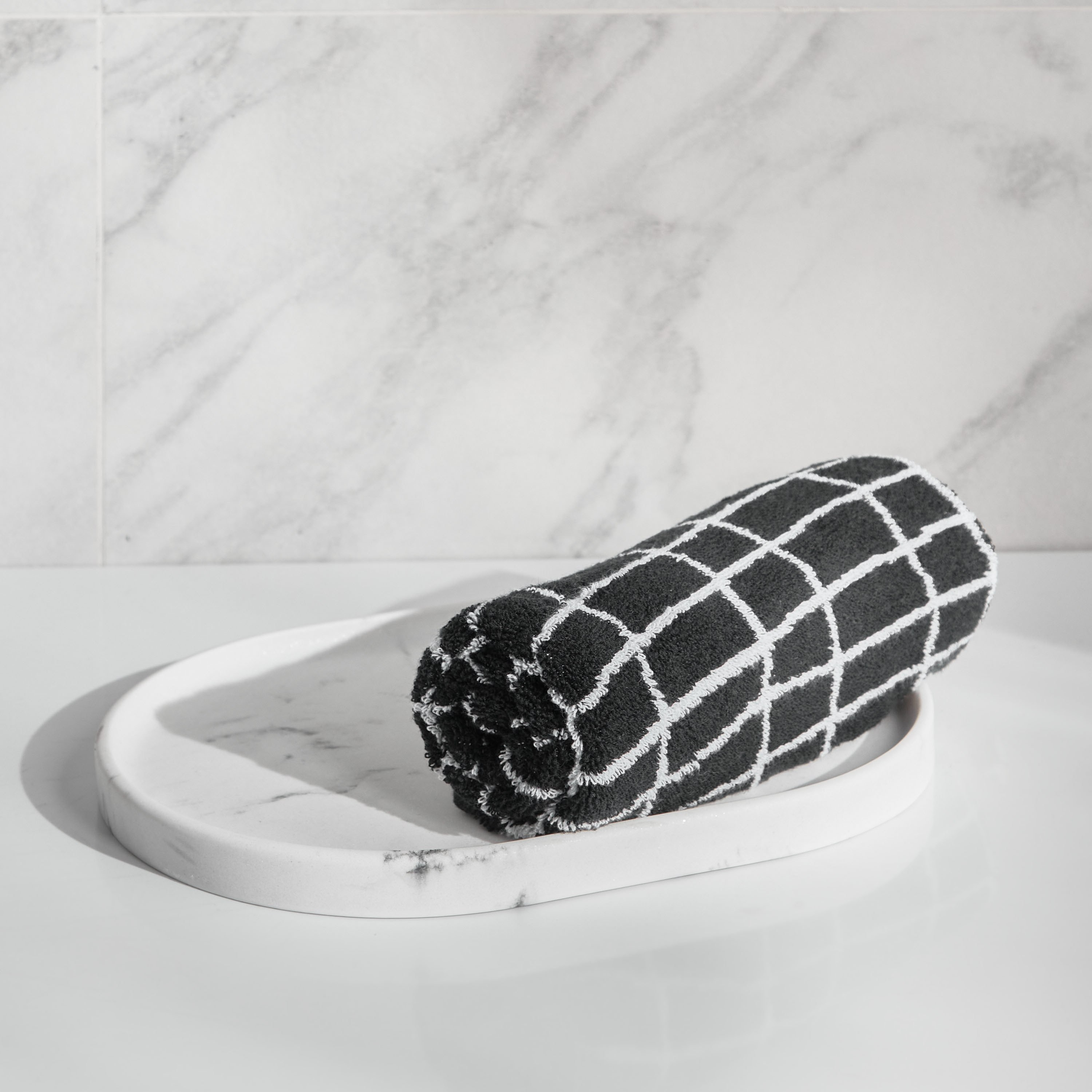 Sofia Towel Tray-household-bathandlaundry-bathaccessories-toweltraysandplatforms-image-2