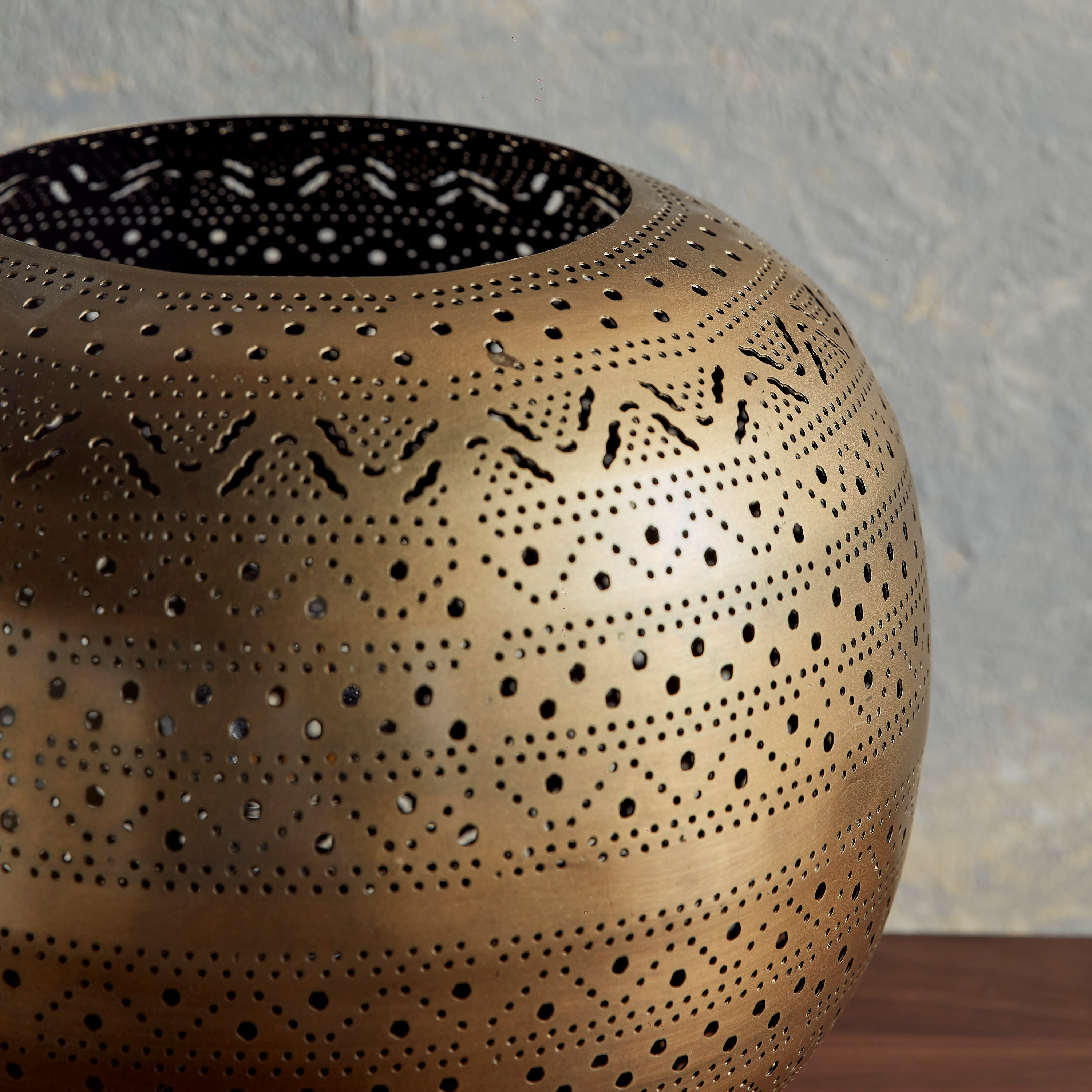 Yosr Modern Nomads Metal Table Lamp - 28 cm-household-lighting-tableanddesklamps-image-3