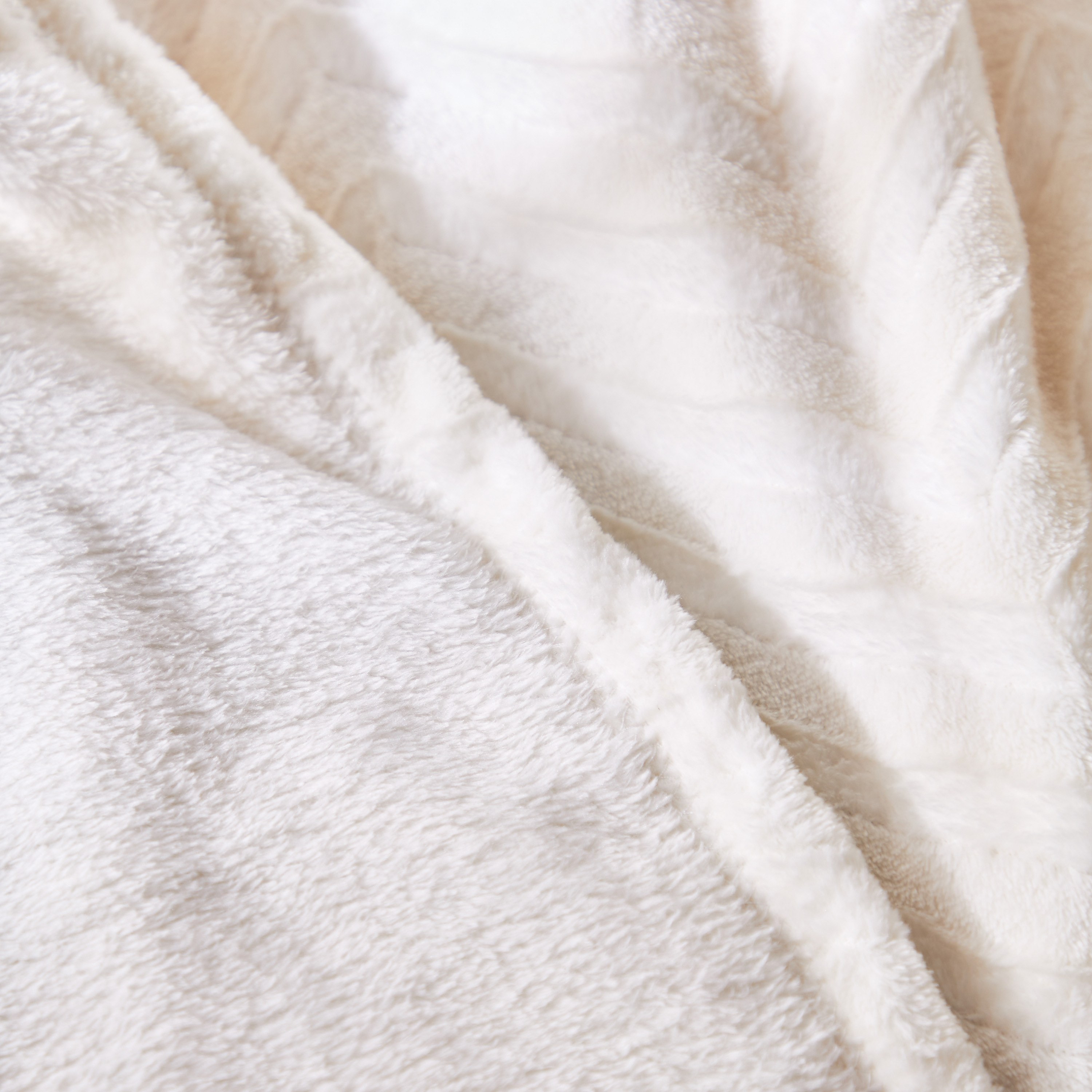 Marengo Herringbone Flannel Blanket - 150x200 cm-household-cushionsandthrows-throwsandblankets-blankets-image-3
