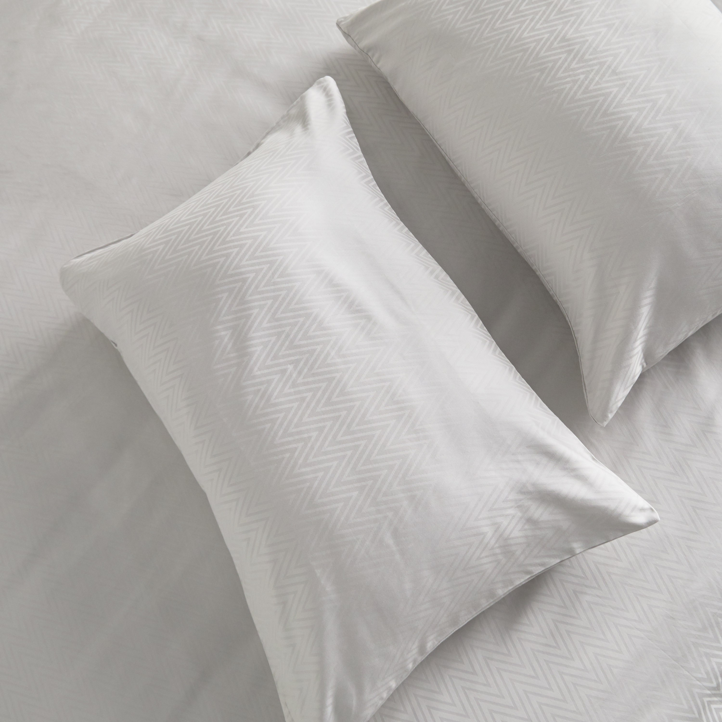 Aspen Cotton Bamboo Sateen 300 Thread Count 3-Piece King Duvet Cover Set - 230x220 cm-household-bedding-duvetandcovers-duvetcovers-image-3