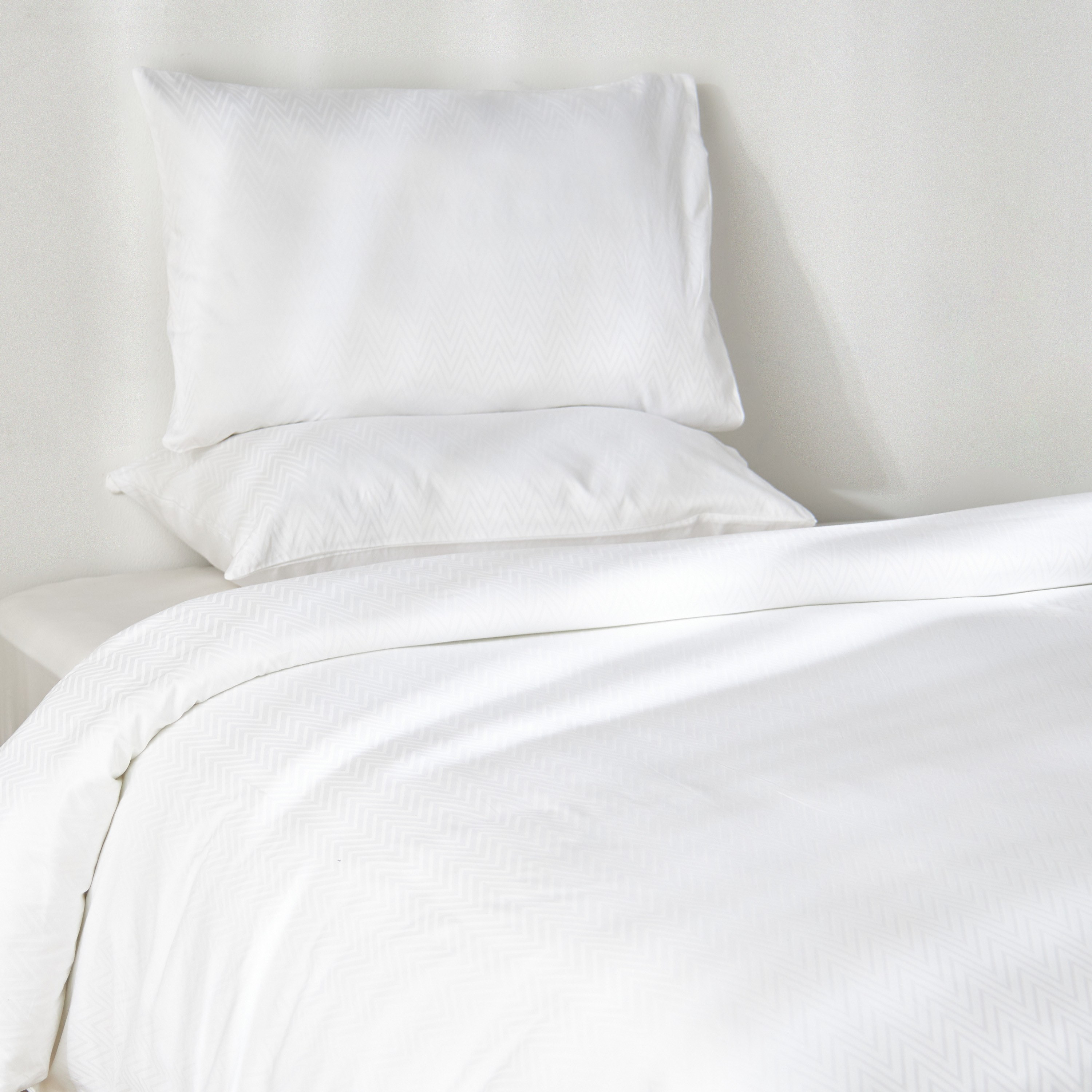 طقم غطاء لحاف سوبر كينج 3 قطع عدد خيوط 300 قطن ساتين خيزران - أسبين - 260x220 سم-household-bedding-duvetandcovers-duvetcovers-image-6