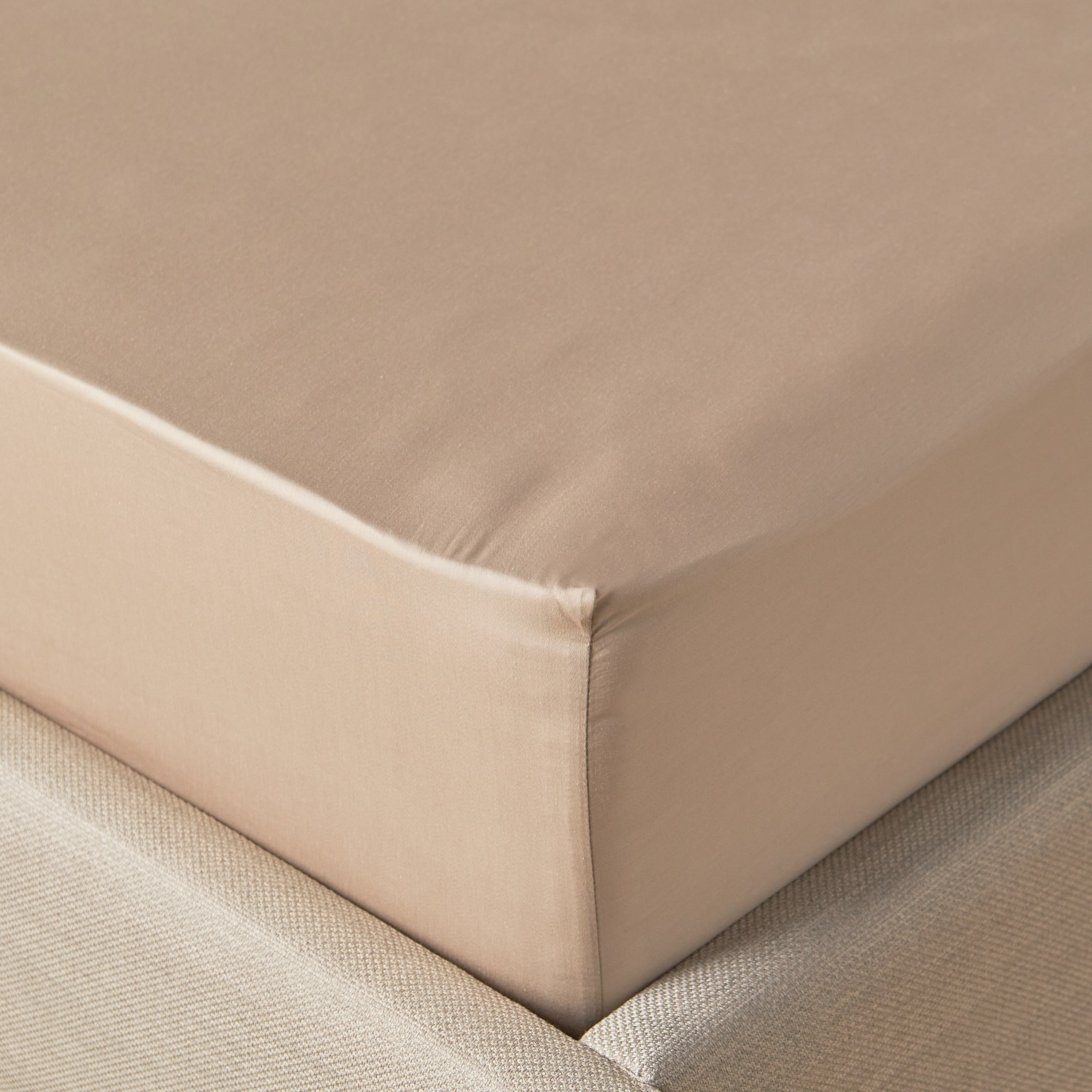 Aspen Cotton Bamboo Sateen 300 Thread Count King Fitted Sheet - 180x205 cm