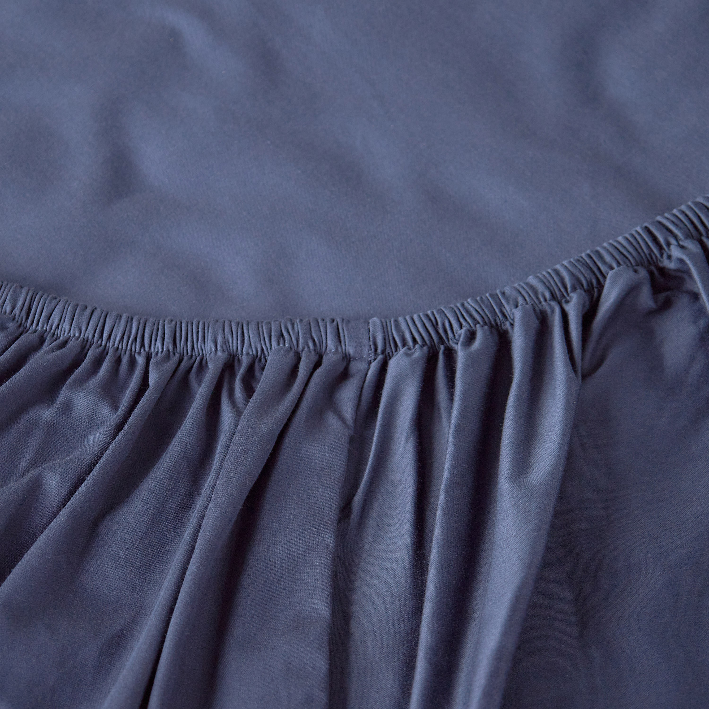 Aspen Cotton Bamboo Sateen 300 Thread Count King Fitted Sheet - 180x205 cm-household-bedding-sheetsandpillowcases-fittedsheets-image-2