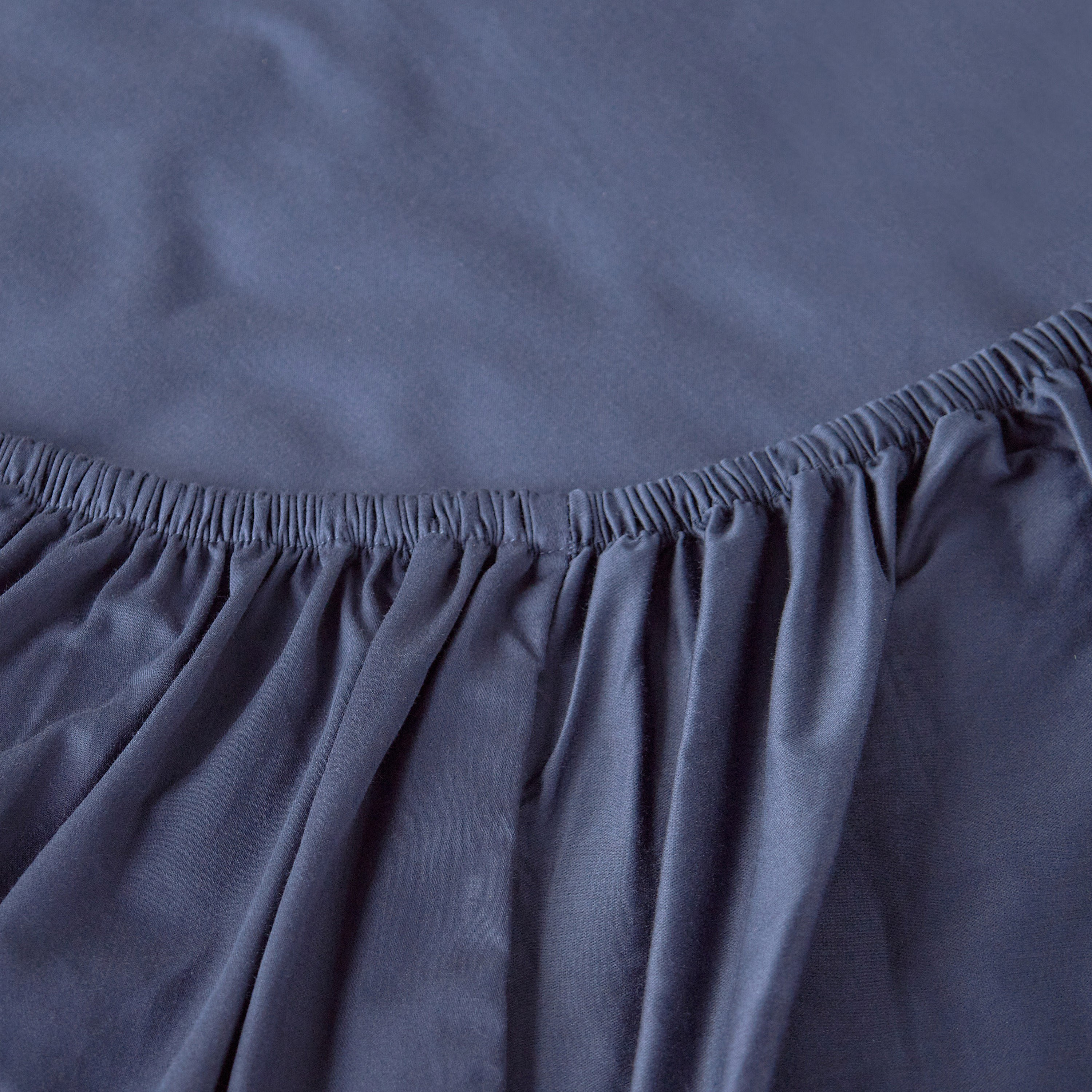 Aspen Cotton Bamboo Sateen 300 Thread Count Queen Fitted Sheet - 160x200 cm-household-bedding-sheetsandpillowcases-fittedsheets-image-2