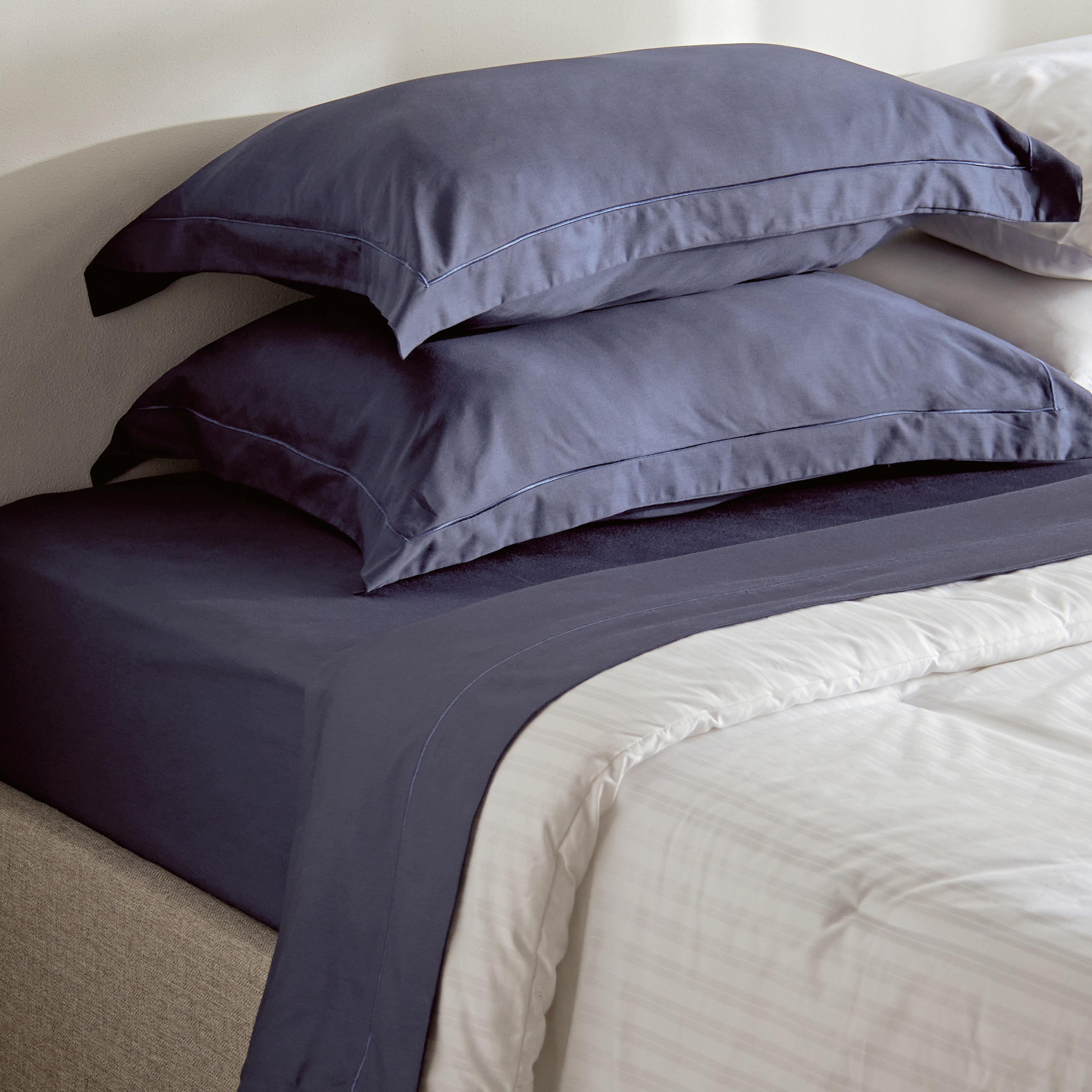 Aspen Cotton Bamboo Sateen 300 Thread Count Queen Fitted Sheet - 160x200 cm-household-bedding-sheetsandpillowcases-fittedsheets-image-4
