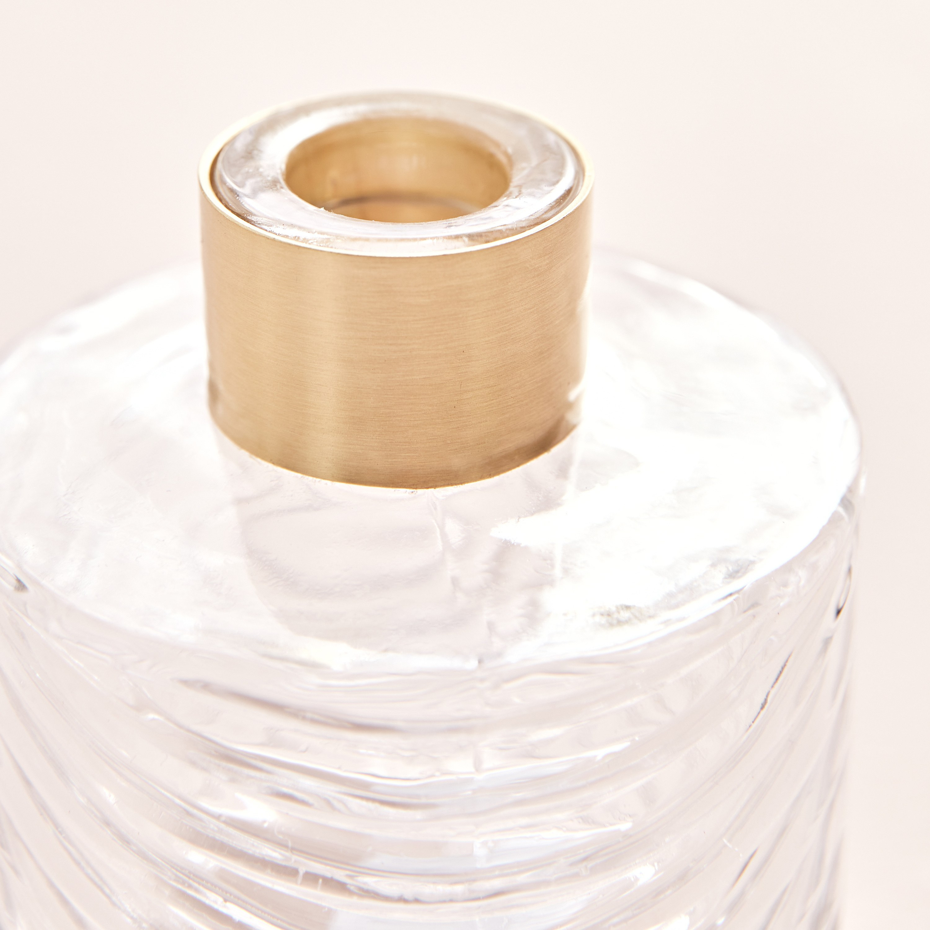Swirl Glass Diffuser Bottle-household-homefragrance-reeddiffusers-image-2