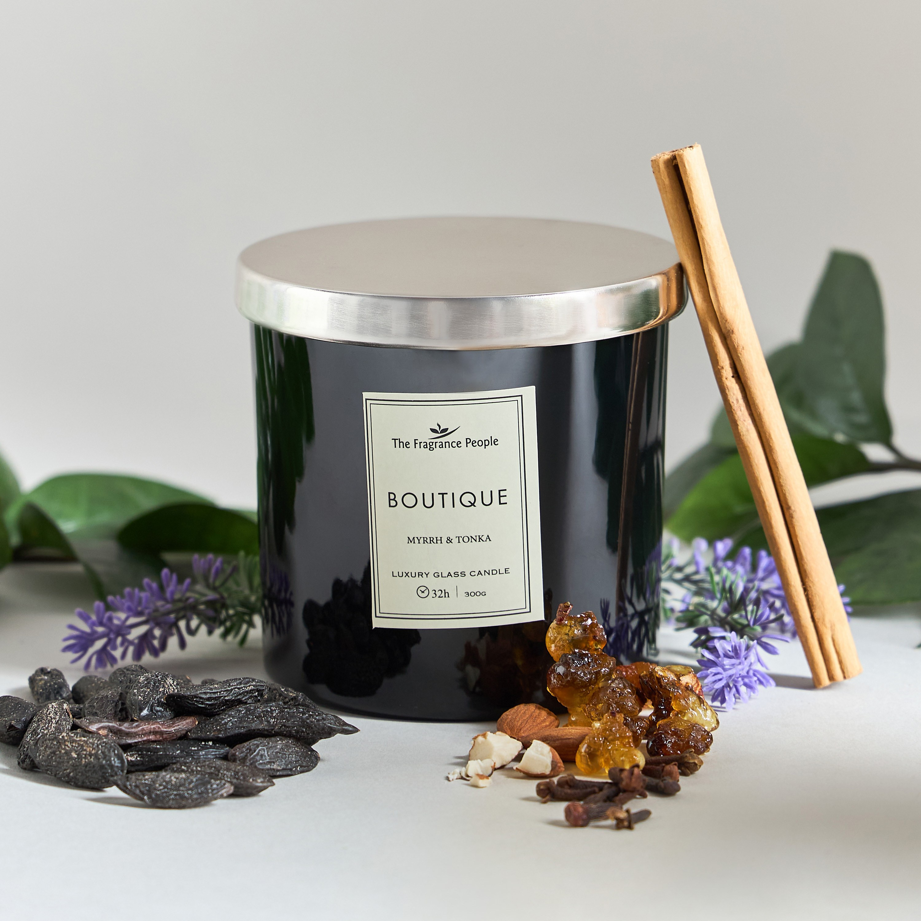 Boutique Black Myrrh and Tonka Scented Jar Candle - 32 h