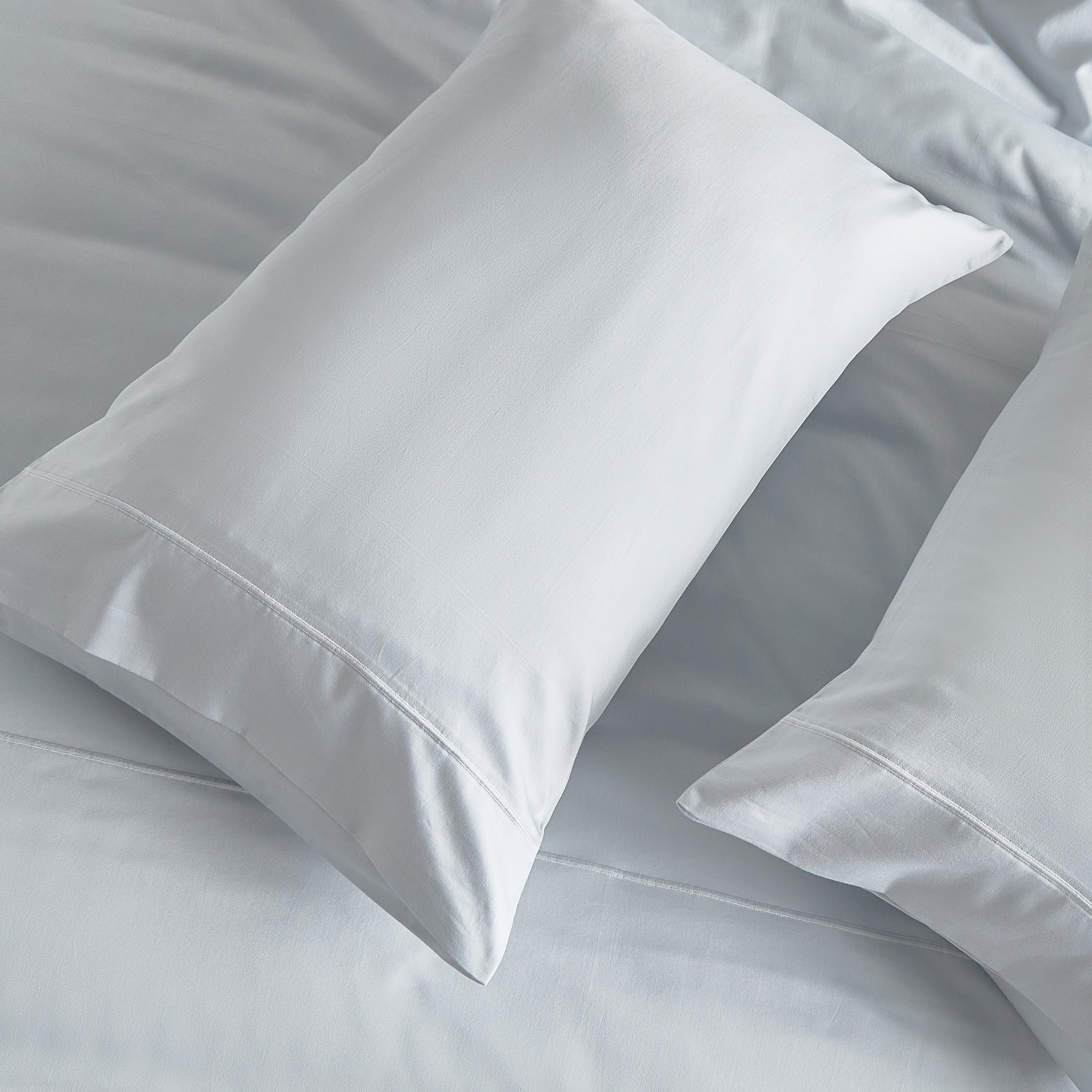 طقم غطاء لحاف سوبر كينج 3 قطع عدد خيوط 300 قطن مصري ساتين - أمور - 260x220 سم-household-bedding-duvetandcovers-duvetcovers-image-9
