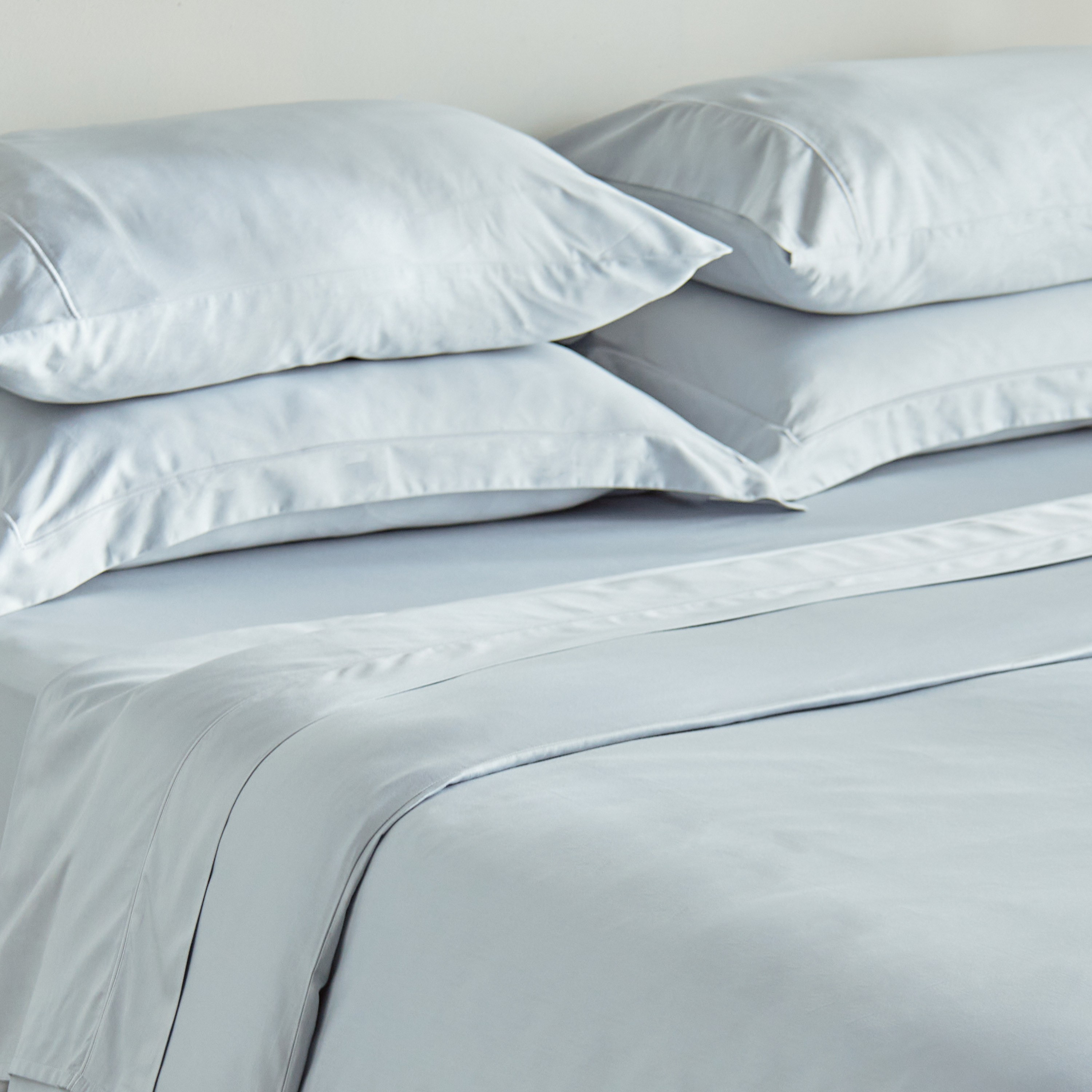 طقم غطاء لحاف سوبر كينج 3 قطع عدد خيوط 300 قطن مصري ساتين - أمور - 260x220 سم-household-bedding-duvetandcovers-duvetcovers-image-12