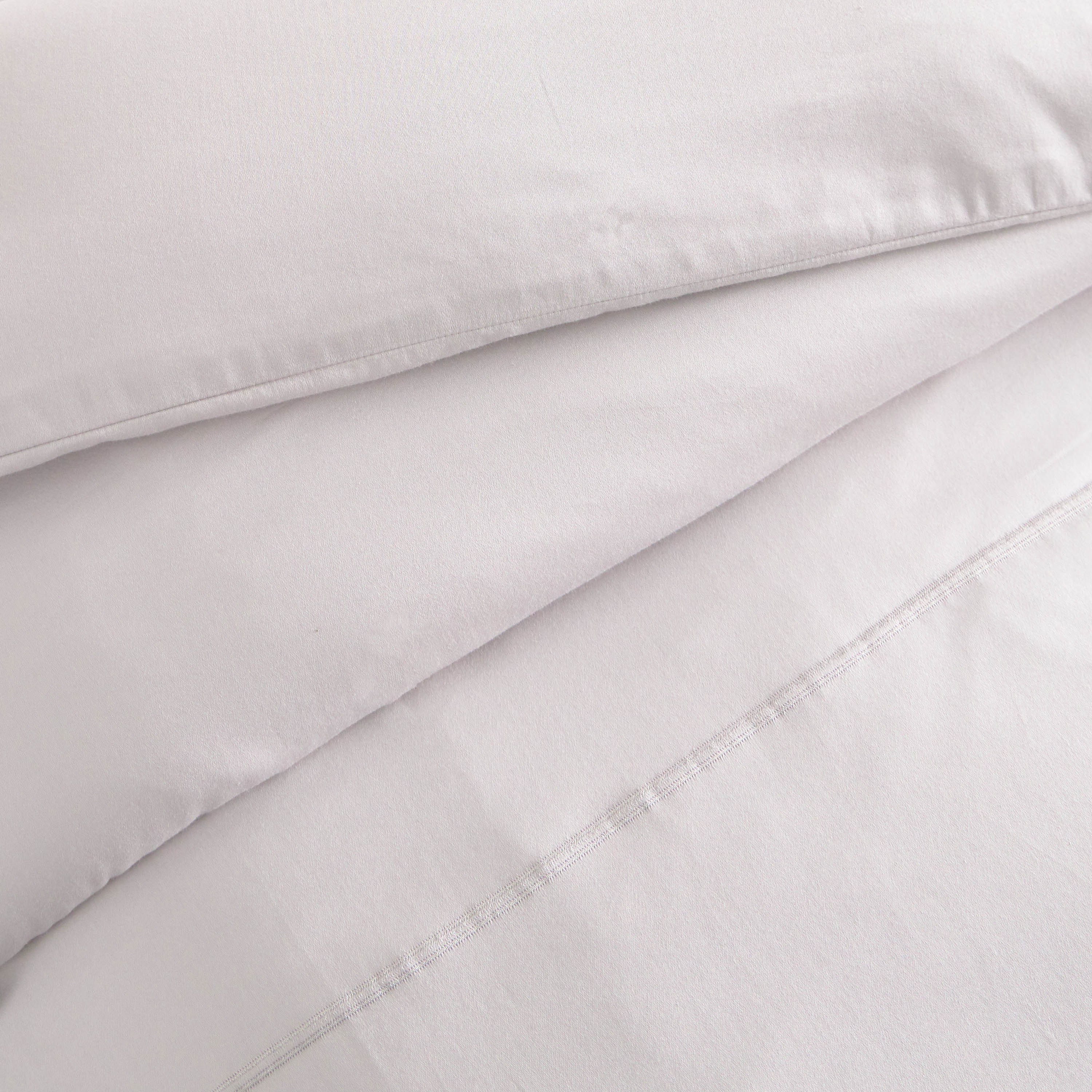 طقم غطاء لحاف سوبر كينج 3 قطع عدد خيوط 300 قطن مصري ساتين - أمور - 260x220 سم-household-bedding-duvetandcovers-duvetcovers-image-3