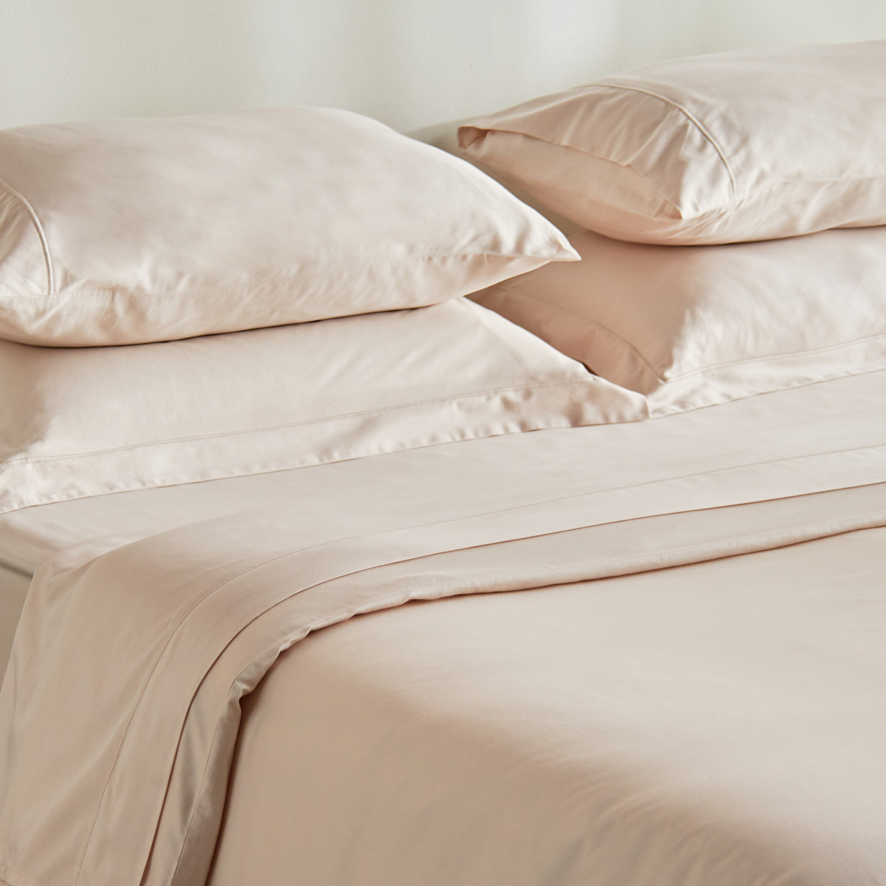 Amour Egyptian Cotton Sateen 300 Thread Count Full Fitted Sheet - 120x200 cm-household-bedding-sheetsandpillowcases-fittedsheets-image-4