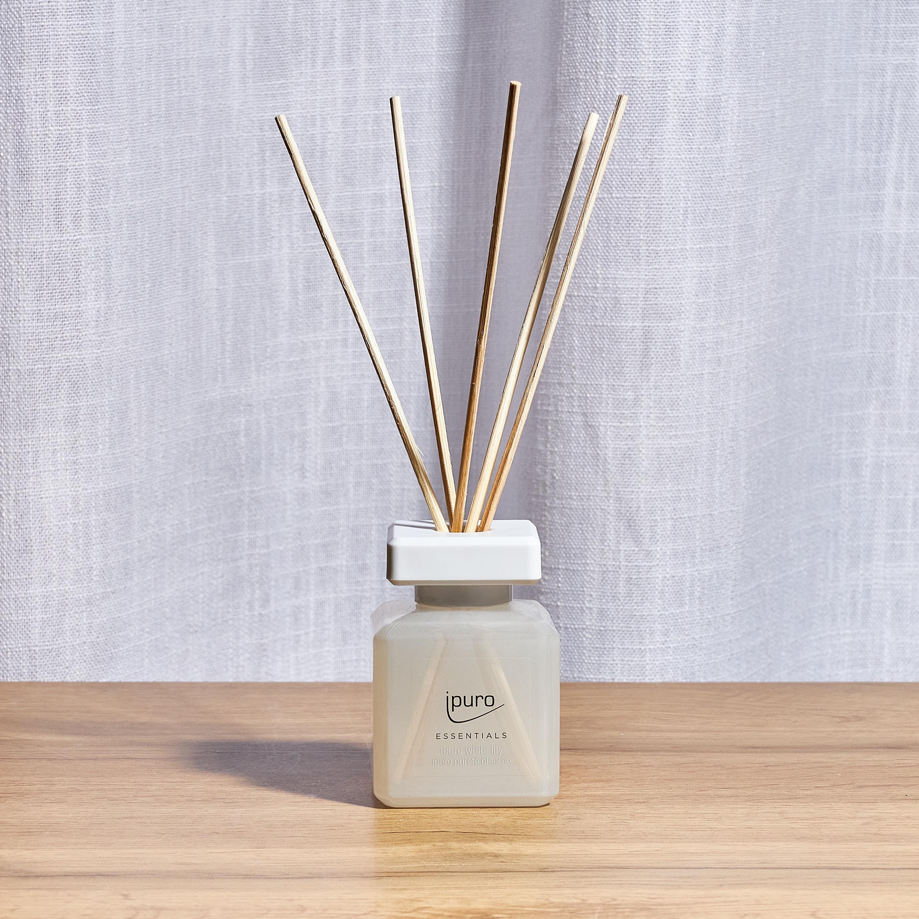 ipuro Essentials - Profumo per ambienti White Lily, 100 ml