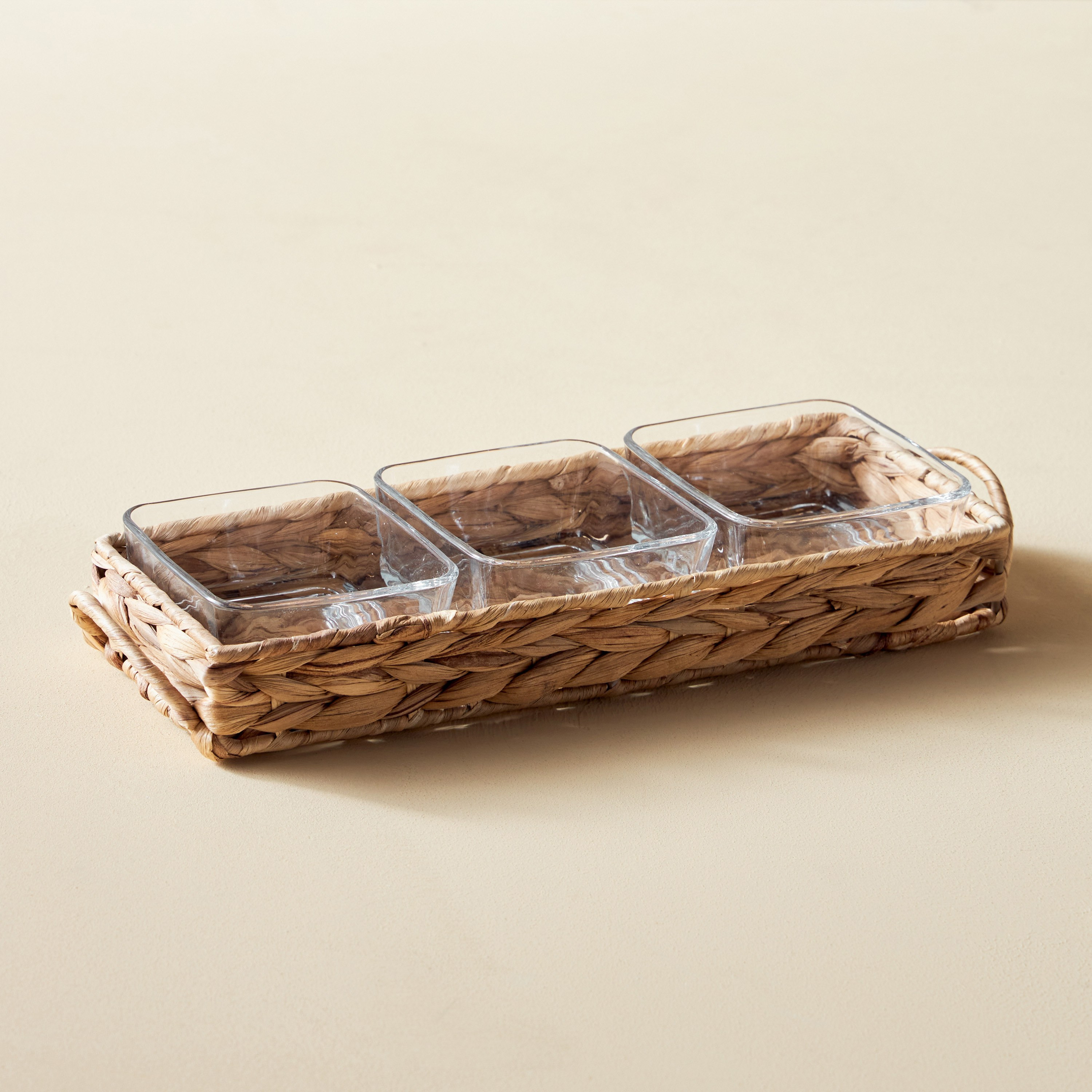 Sami 4-Piece Glass Bowl and Water Hyacinth Tray Set-household-dining-serveware-servingtrays-image-1